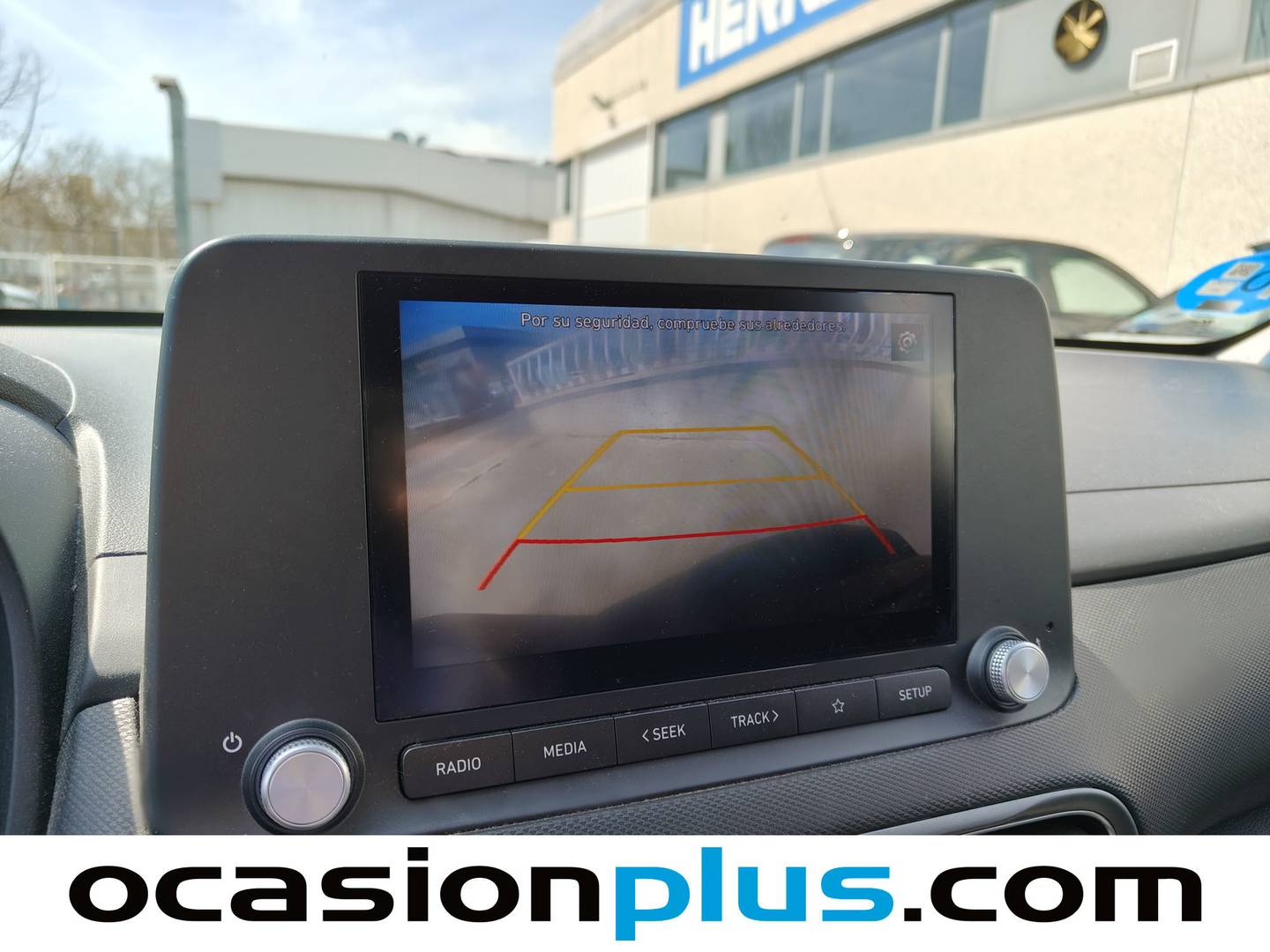 Equipamiento del Hyundai Kona Hyundai Kona EV Maxx (136 CV)