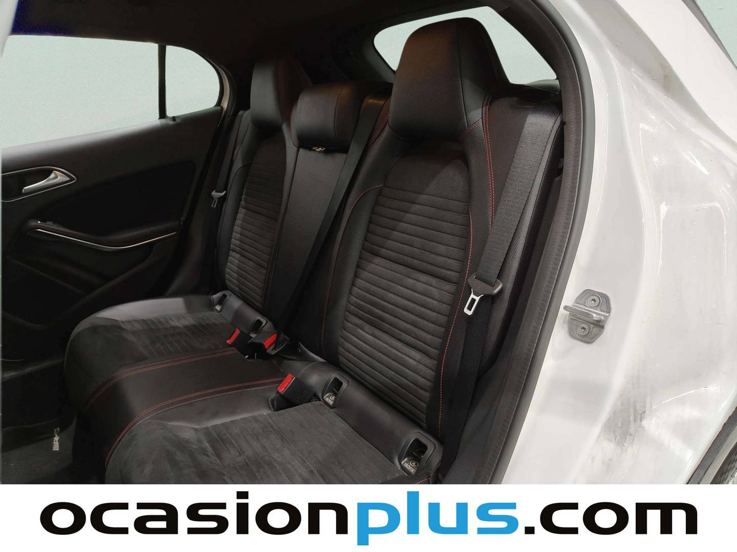 Foto Mercedes GLA Mercedes-Benz GLA GLA 200 d (136 CV) pack AMG