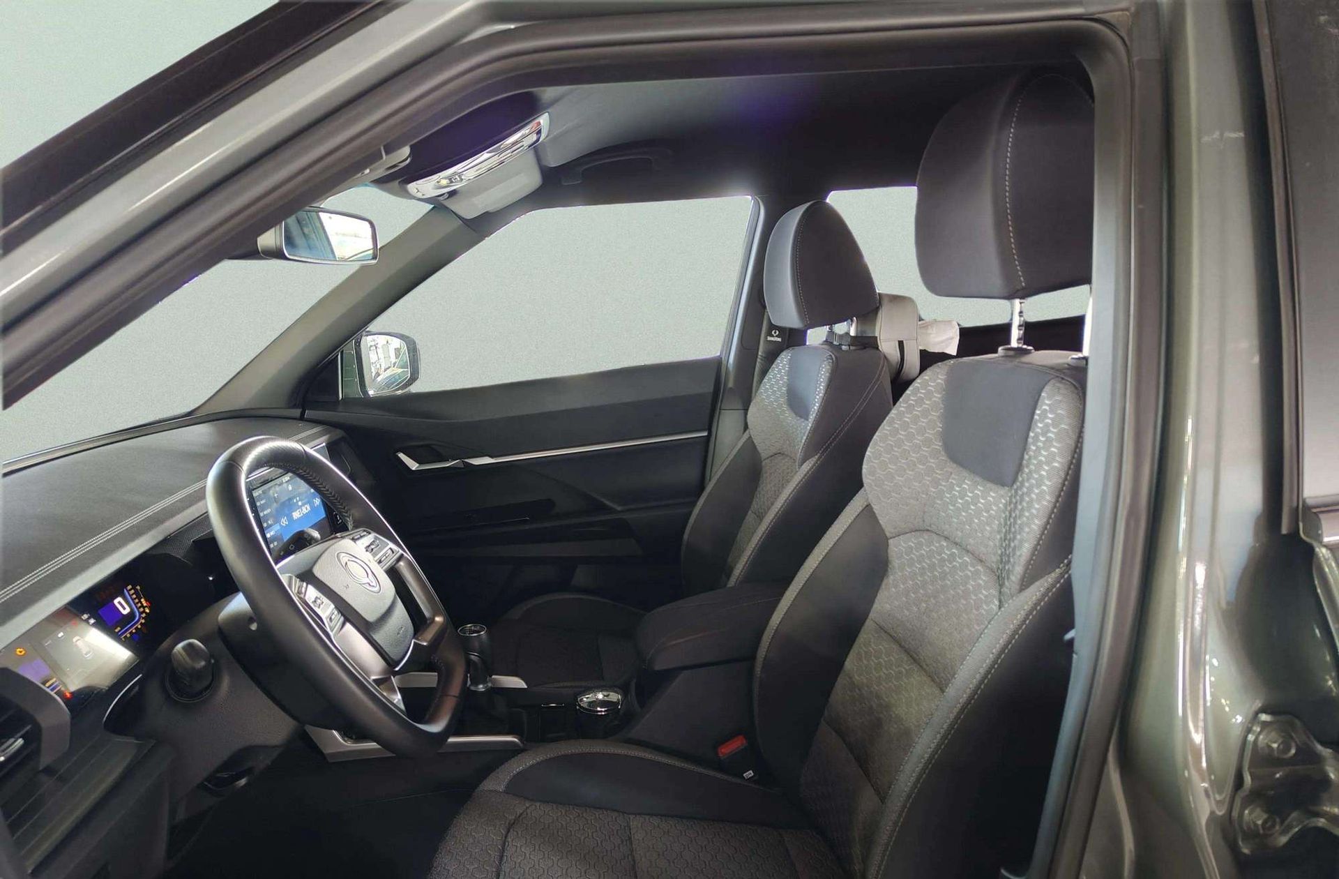 SsangYong Torres G15 Trend - foto 10