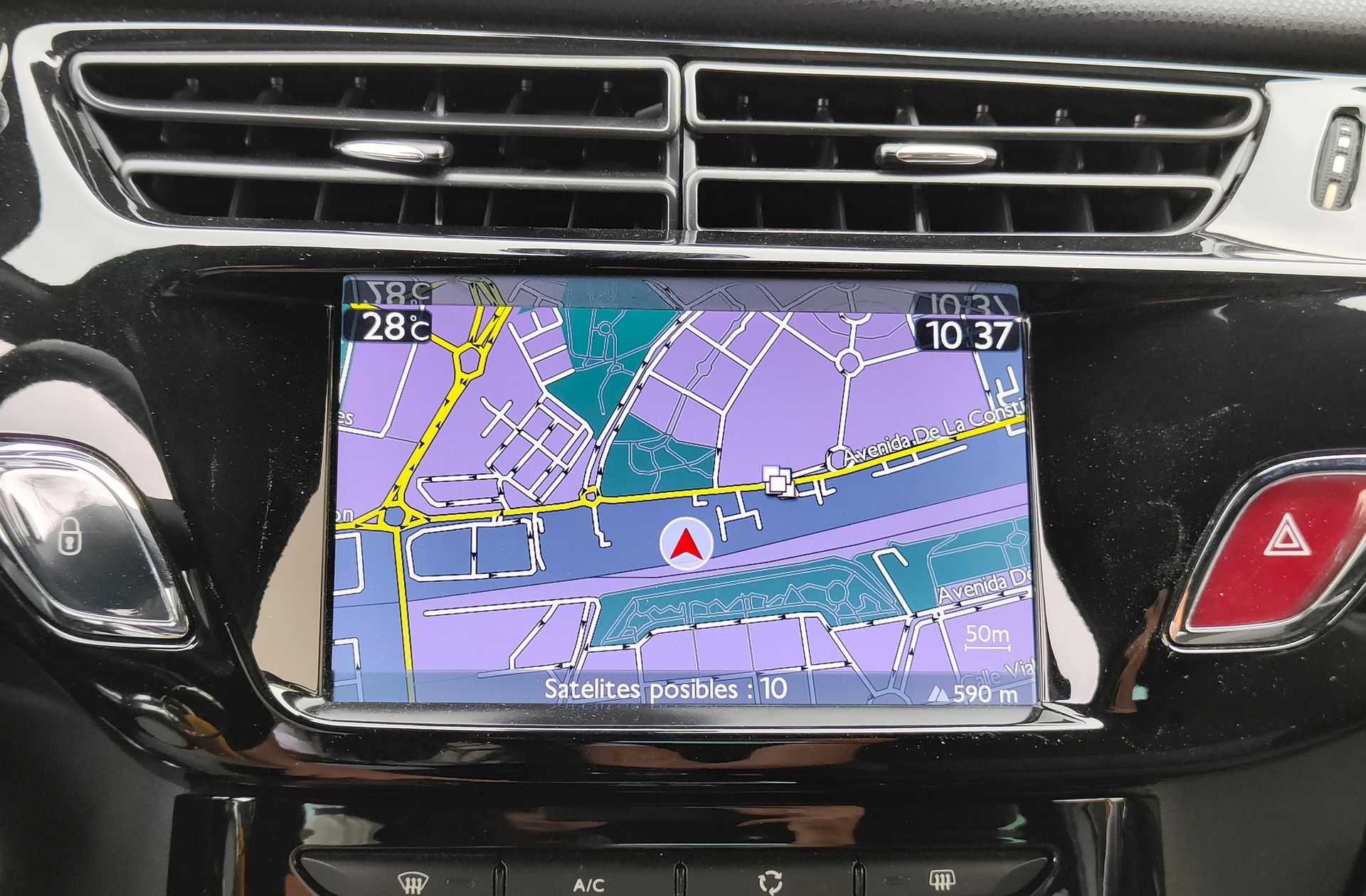 Citroën DS3 E-HDi 110 Sport - foto 7