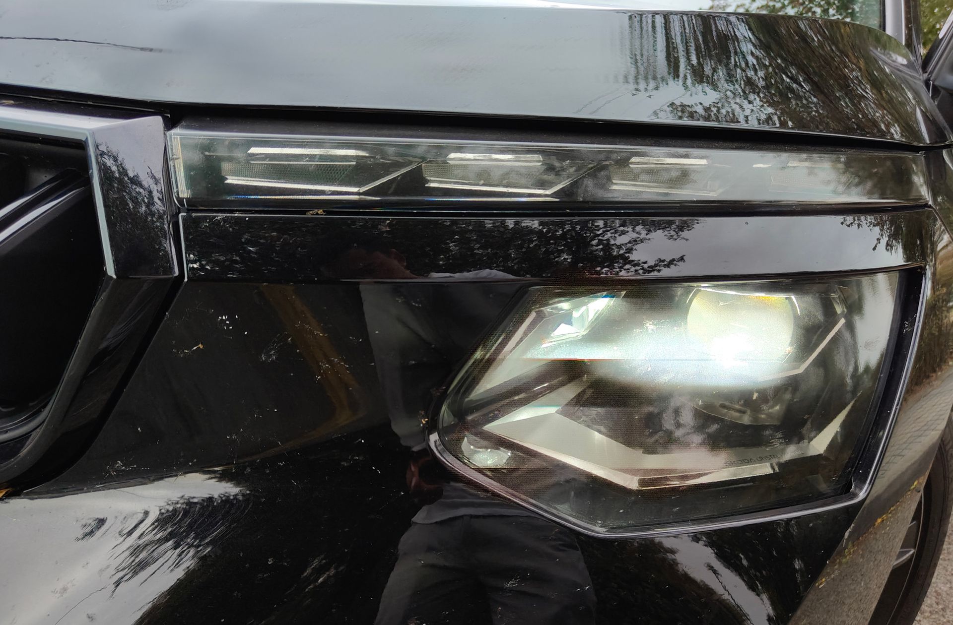 Škoda Kamiq 1.5 TSI Montecarlo DSG - foto 17