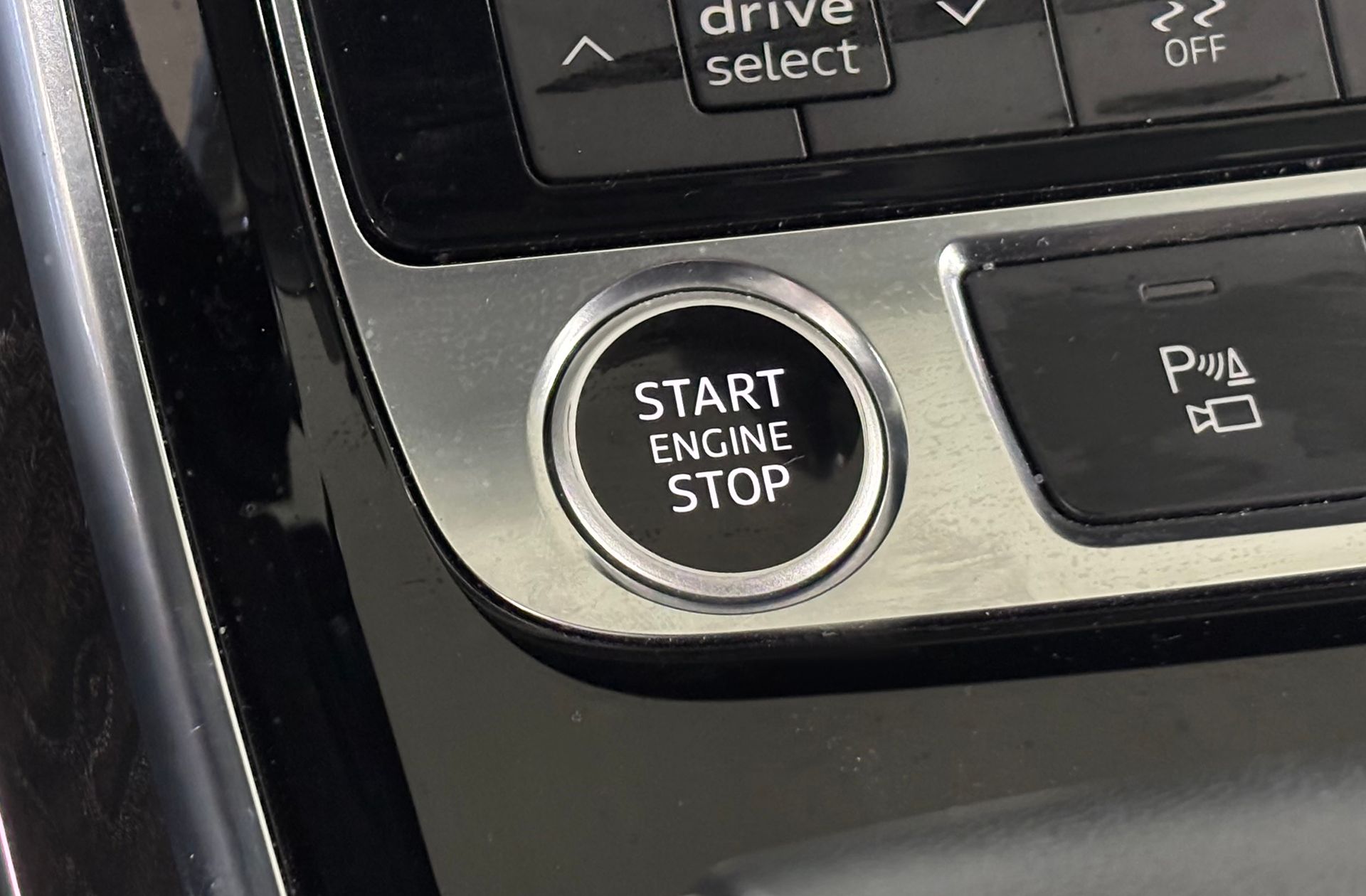 Audi A8 TFSIe 60 TFSIe quattro tiptronic - foto 34