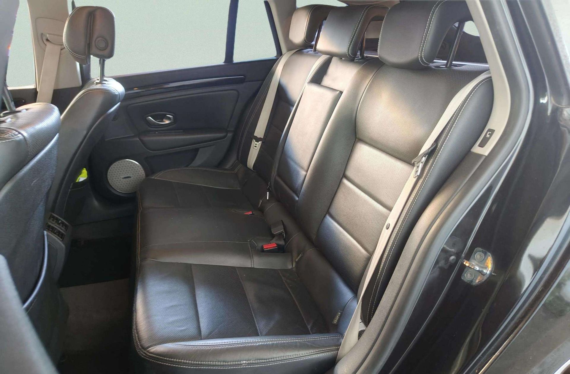 Renault Laguna Grand Tour dCi 175 Bose Edition - foto 13