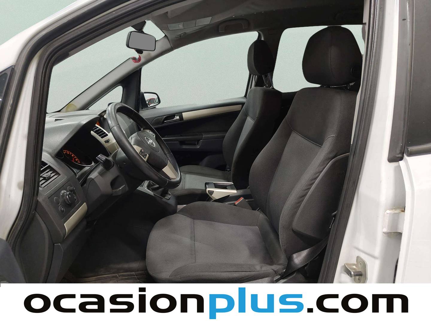 Foto asientos delanteros Opel Zafira Opel Zafira 1.9 CDTi Enjoy (100 CV) 7 plazas