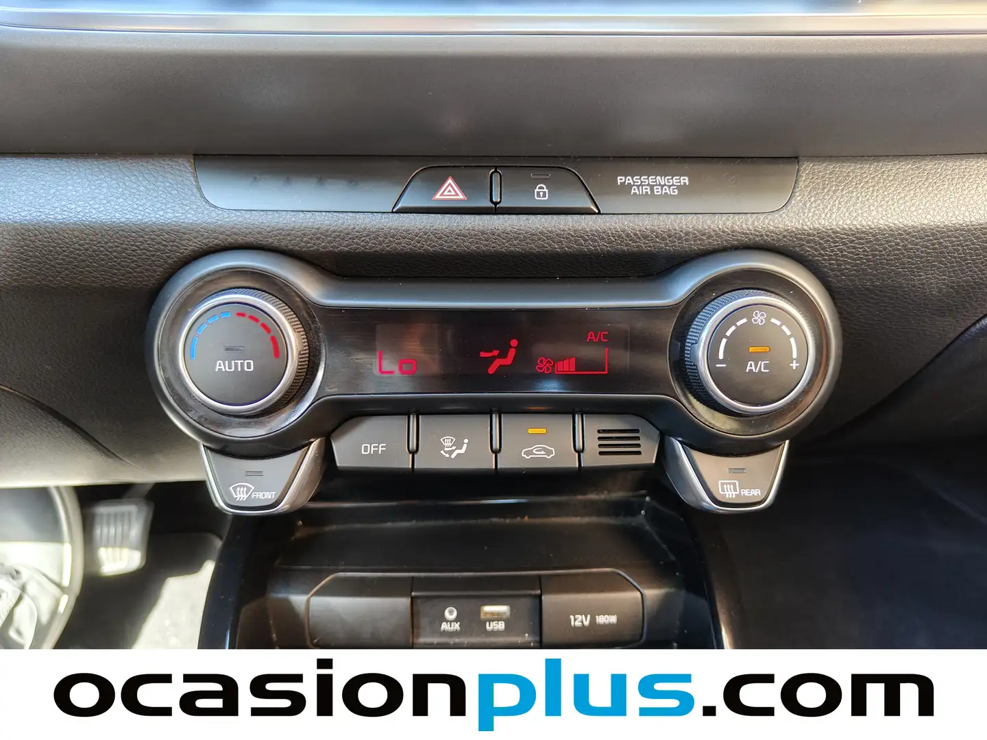 Foto KIA Stonic Kia Stonic 1.0 T-GDi Drive DCT (120 CV)