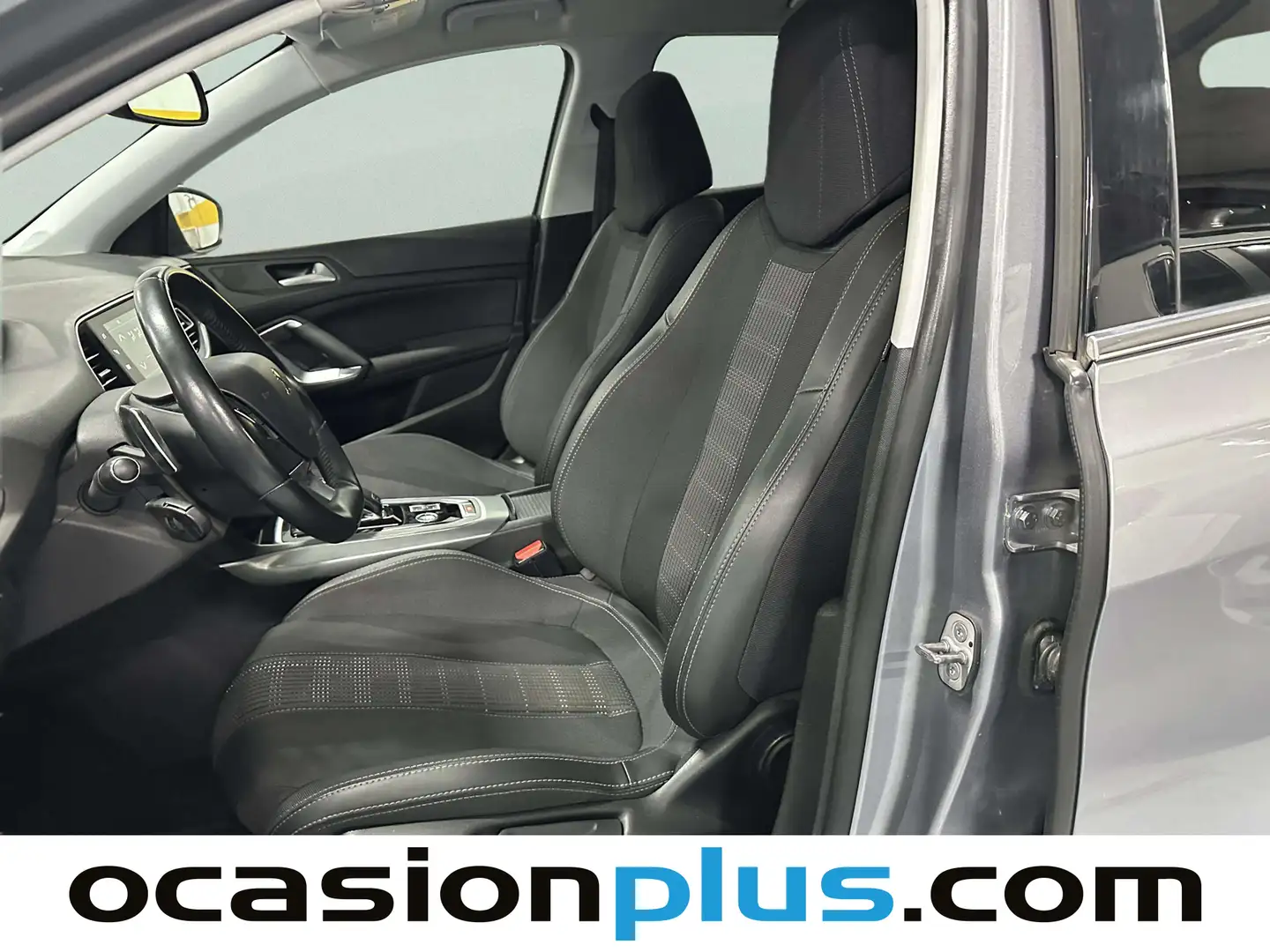 Foto Peugeot 308 Peugeot 308 Allure Pack BlueHDi 130 S&S EAT8 96 kW (130 CV)