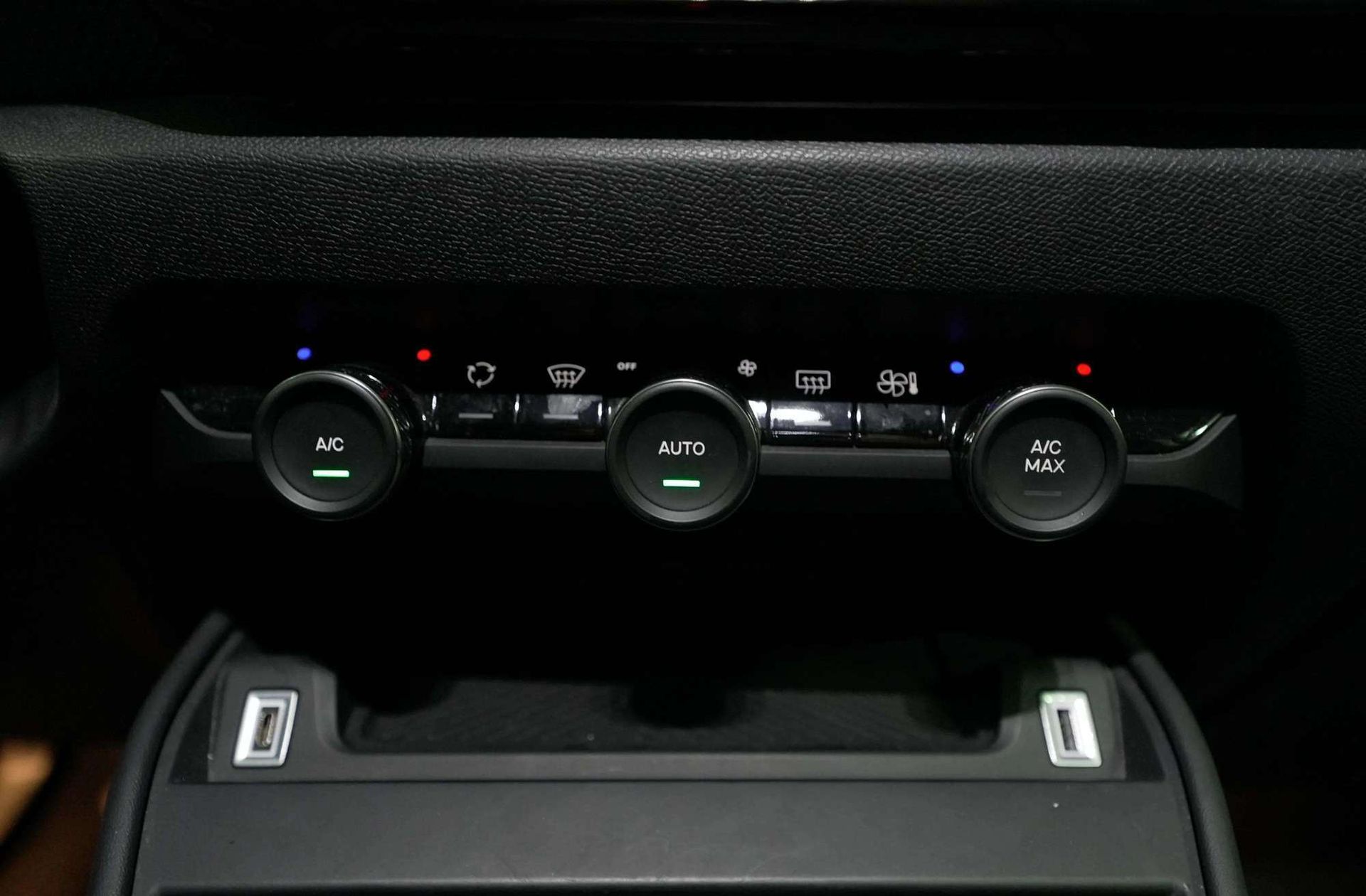 Citroën C4 PureTech 130 Feel Pack - foto 36