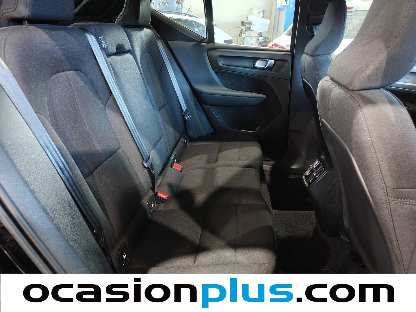 Volvo XC40 Volvo XC40 T2 Momentum Core (129 CV) al mejor precio