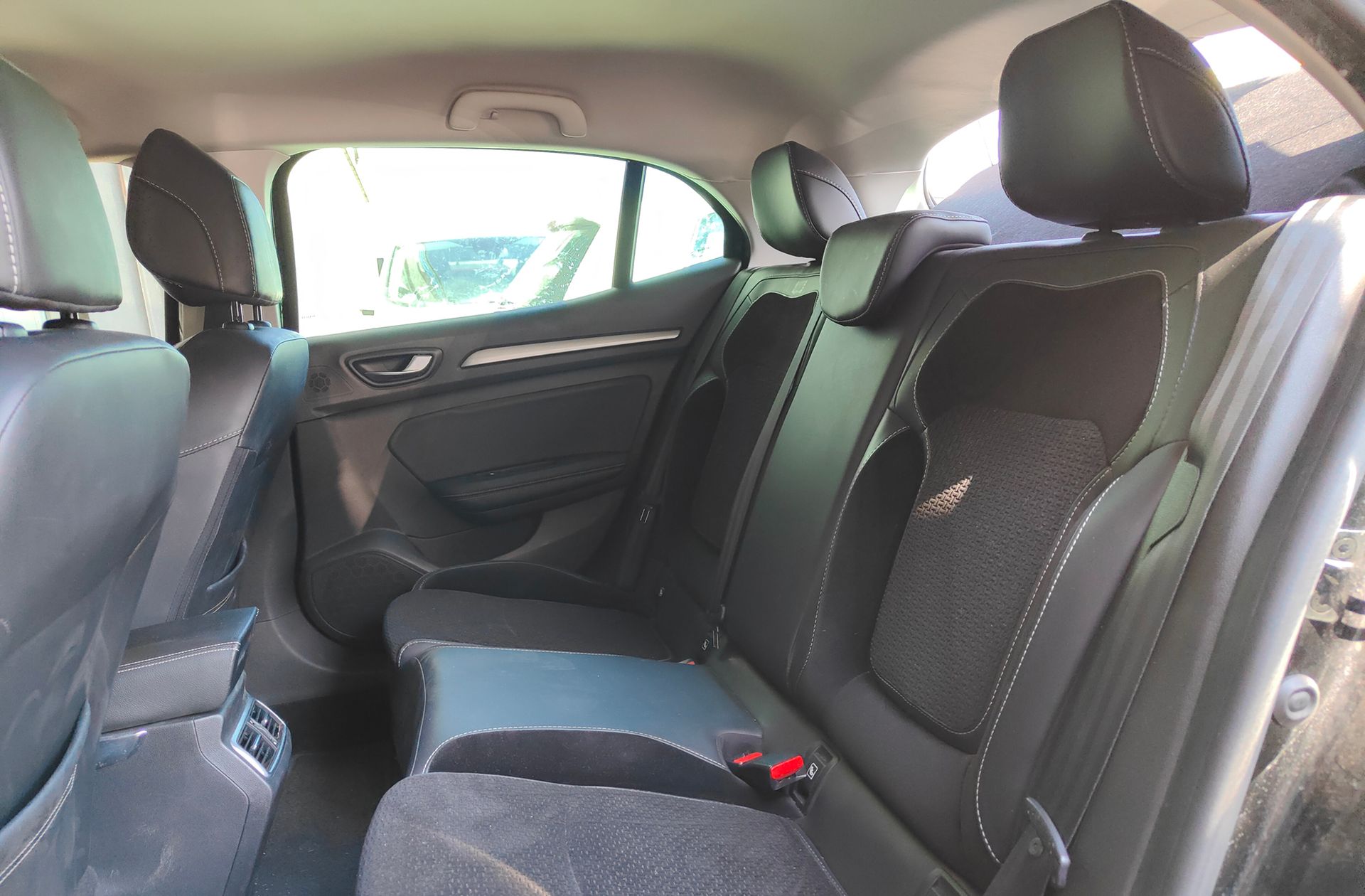 Renault Mégane Zen Blue dCi - foto 11