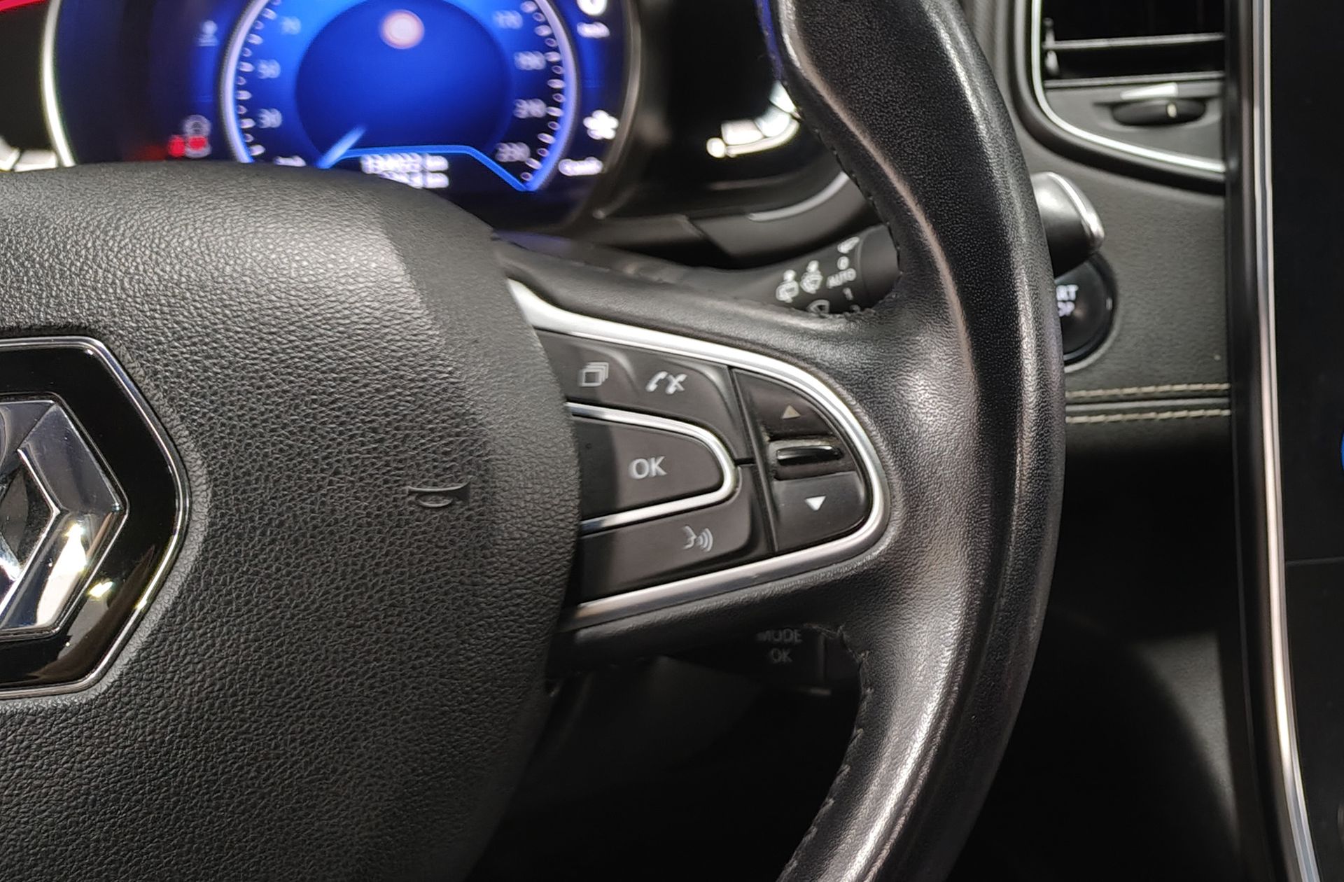Renault Grand Scénic Zen Blue dCi 7 plazas - foto 28