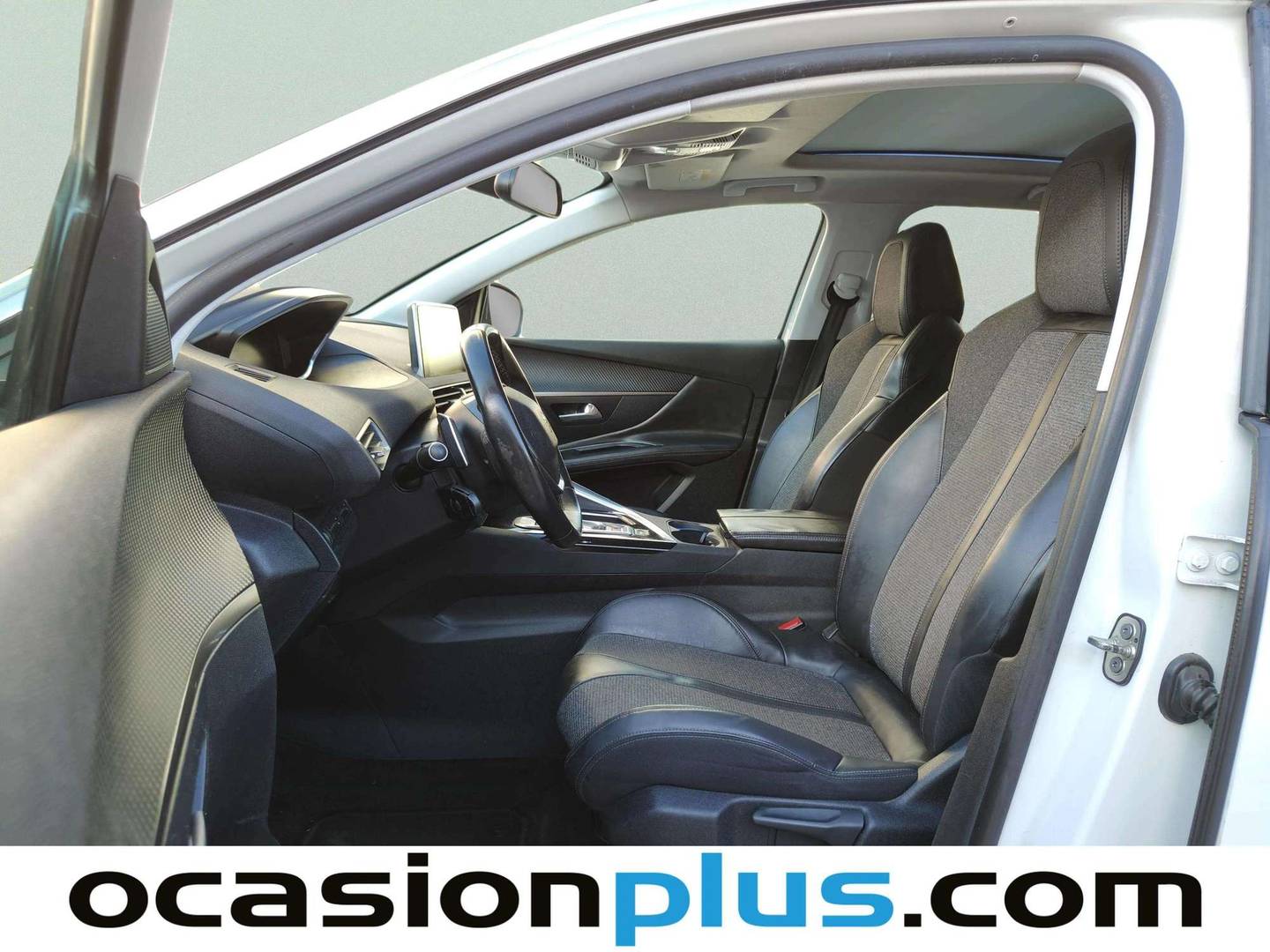 Foto asientos delanteros Peugeot 3008 Peugeot 3008 PureTech 130 Allure EAT6 (130 CV)