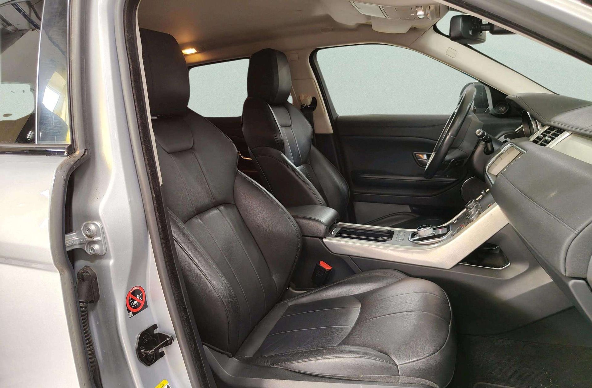 Land Rover Range Rover Evoque 2.0L TD4 SE 4x4 - foto 20