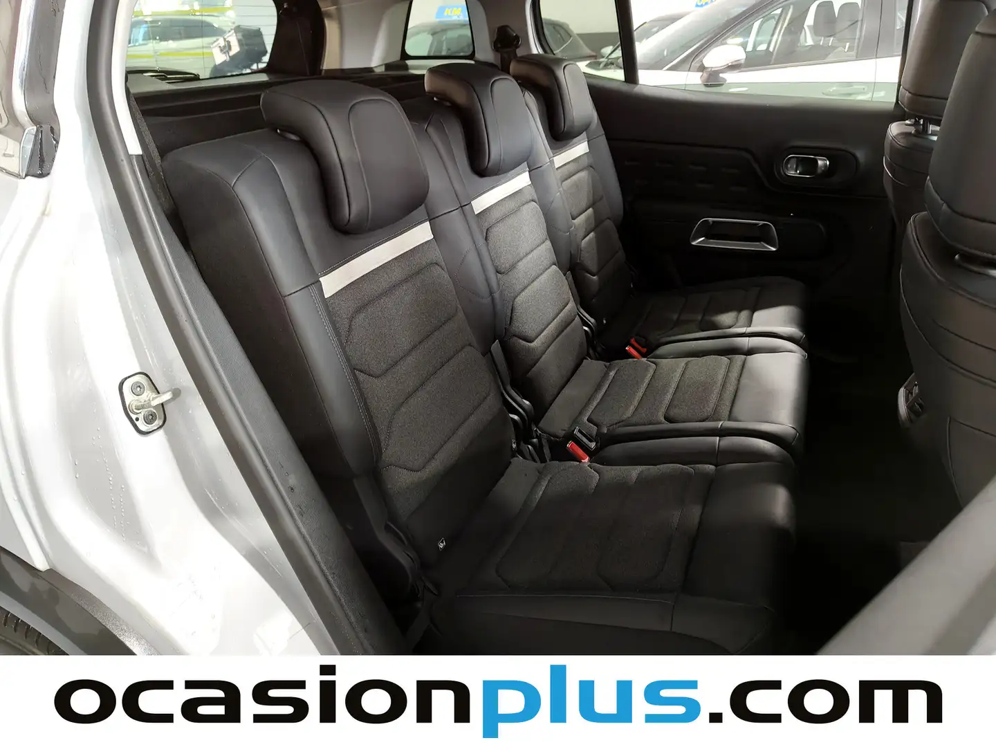 Foto Citroën C5 Aircross Citroen C5 Aircross Hybrid Plus e-DCS6 (136 CV)