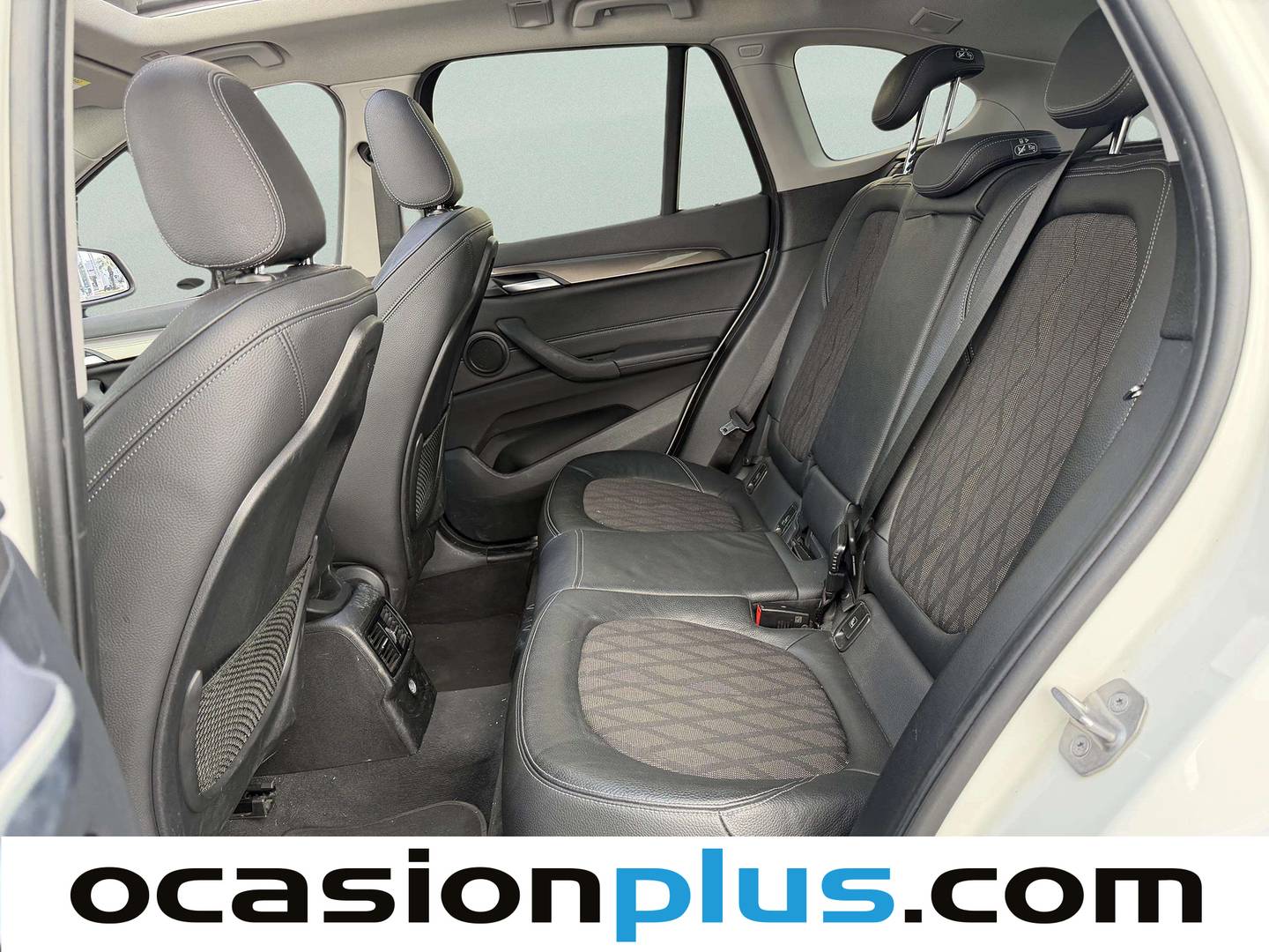 Foto asientos traseros BMW X1 BMW X1 sDrive18d (150 CV)