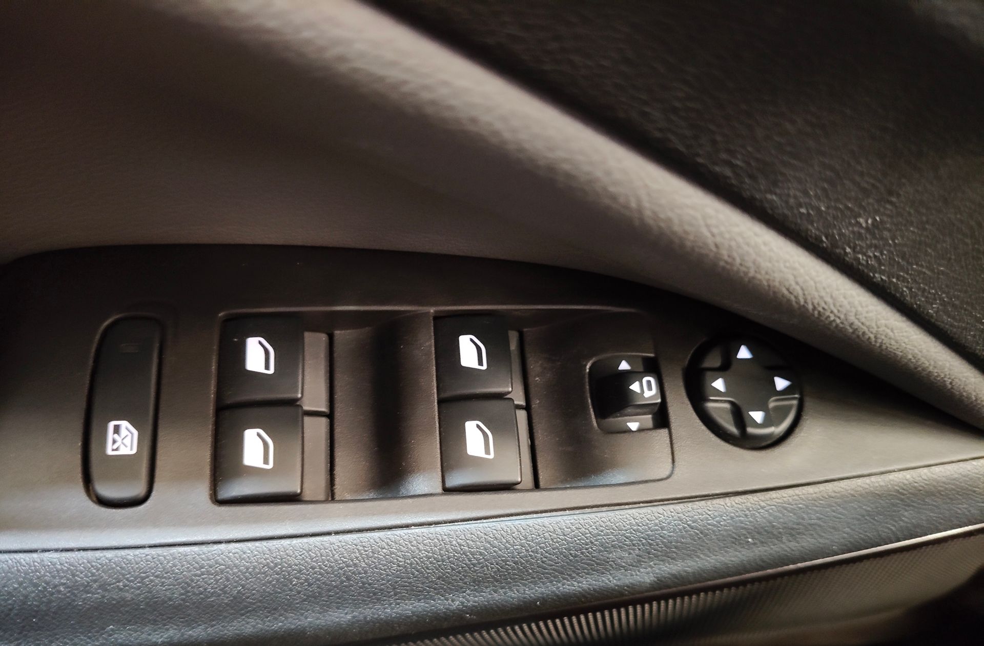 Opel Crossland 1.2 Innovation - foto 19
