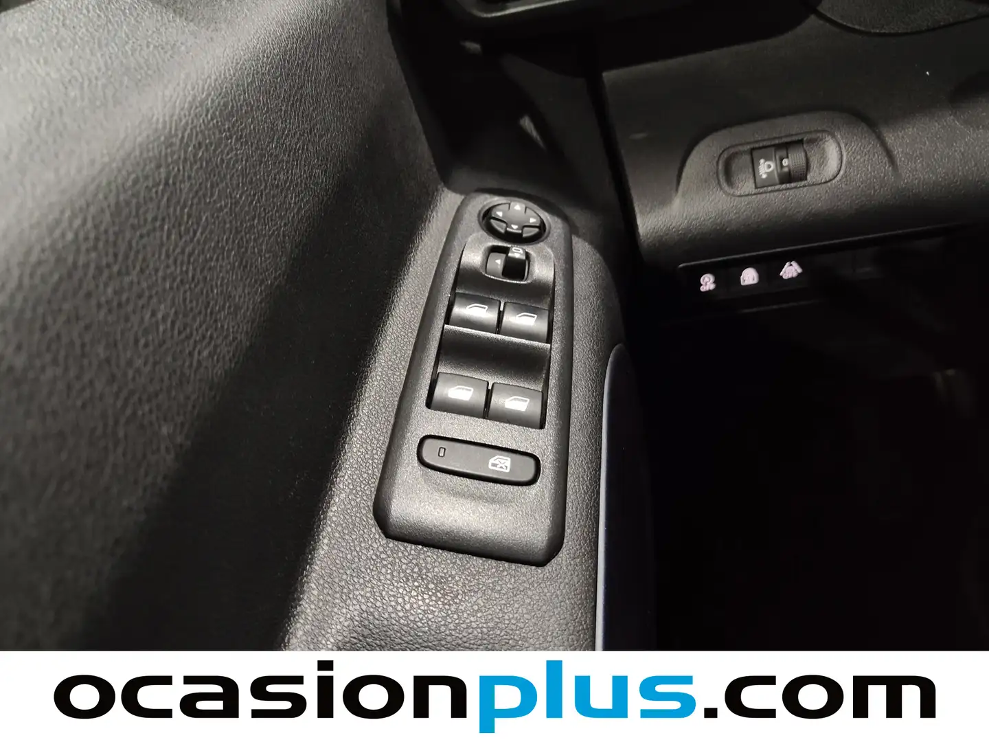 Foto Peugeot Rifter Peugeot Rifter BlueHDi 130 S&S Allure Standard (130 CV)