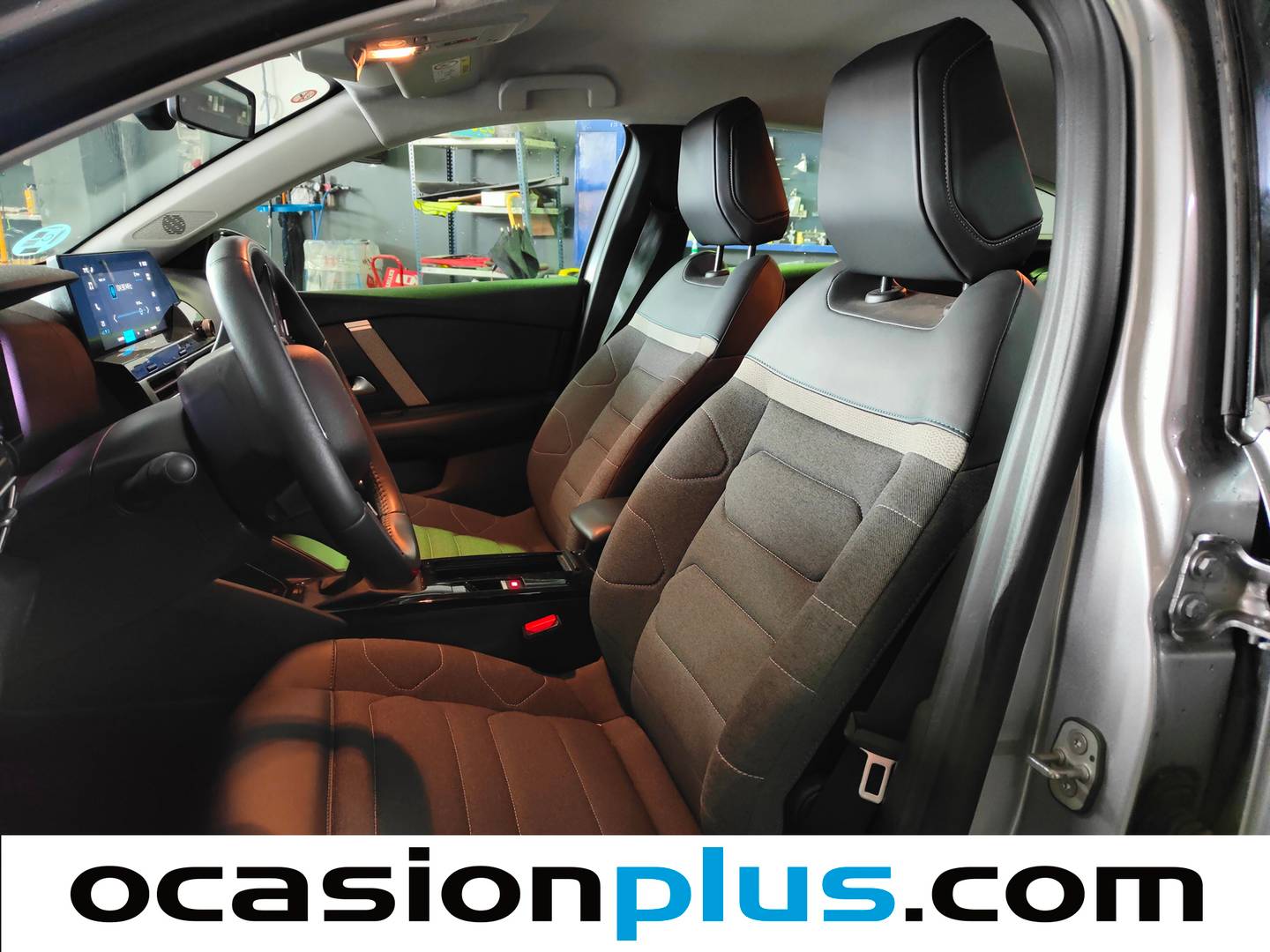 Foto Citroën C4 Citroen C4 PureTech 130 S&S 6v Feel Pack  (130 CV)