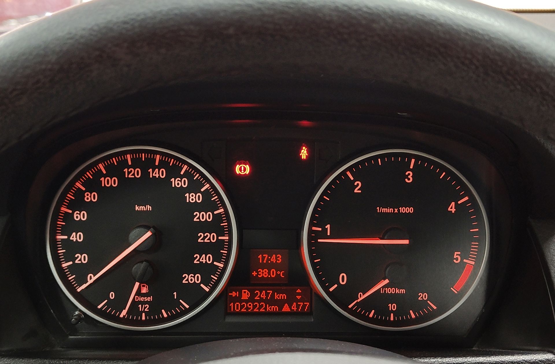 BMW X1 sDrive18d - foto 24