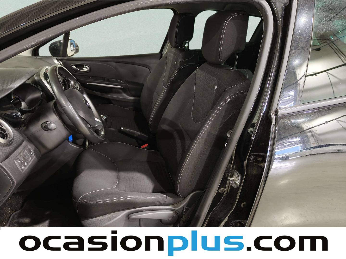 Foto asientos delanteros Renault Clio Renault Clio Limited Energy TCe  (90 CV)