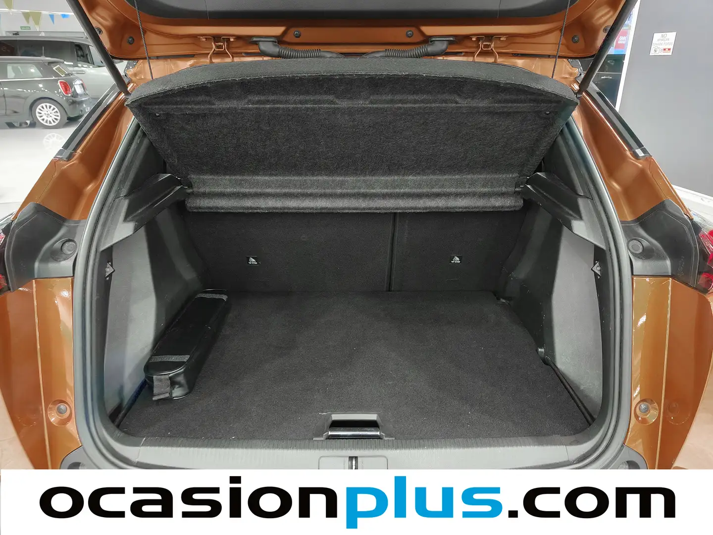 Foto Peugeot 2008 Peugeot 2008 PureTech 100 S&S Allure (100 CV)