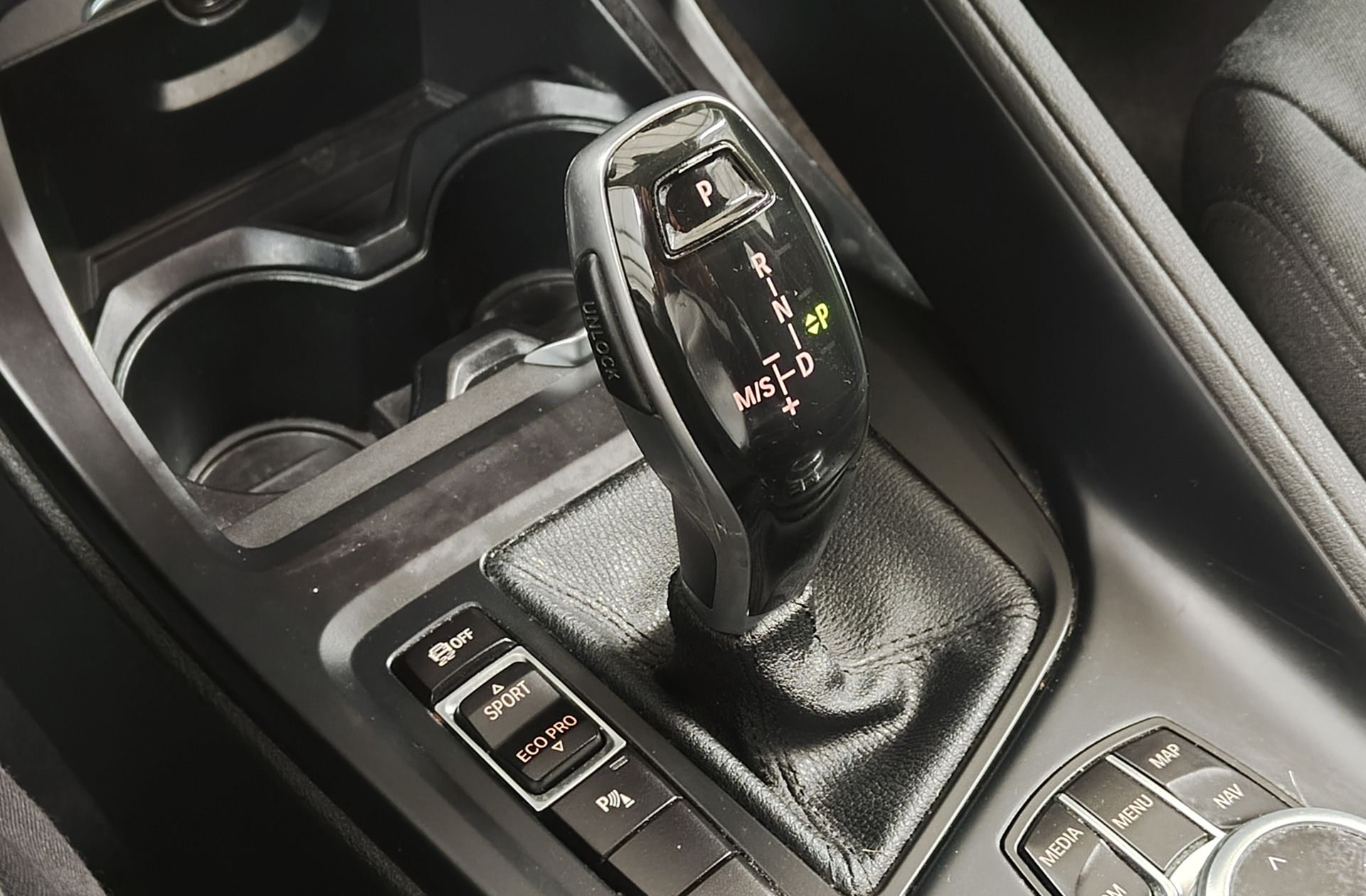 BMW X1 sDrive18i - foto 5