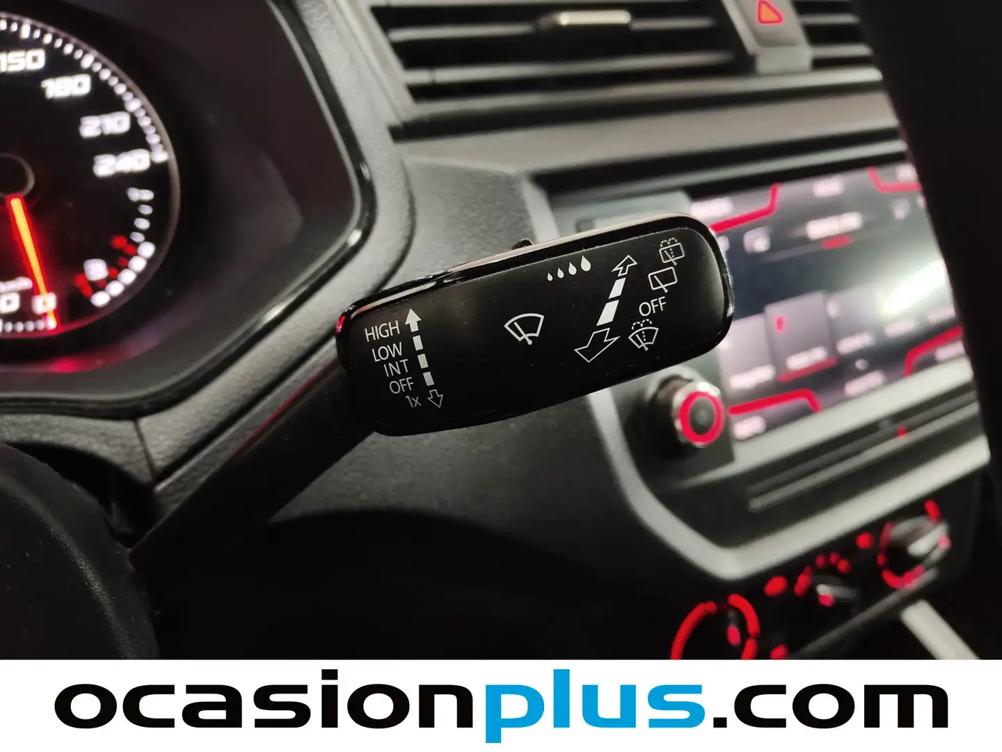 Foto Seat Arona SEAT Arona 1.0 TGI GNC Reference Edition (90 CV)