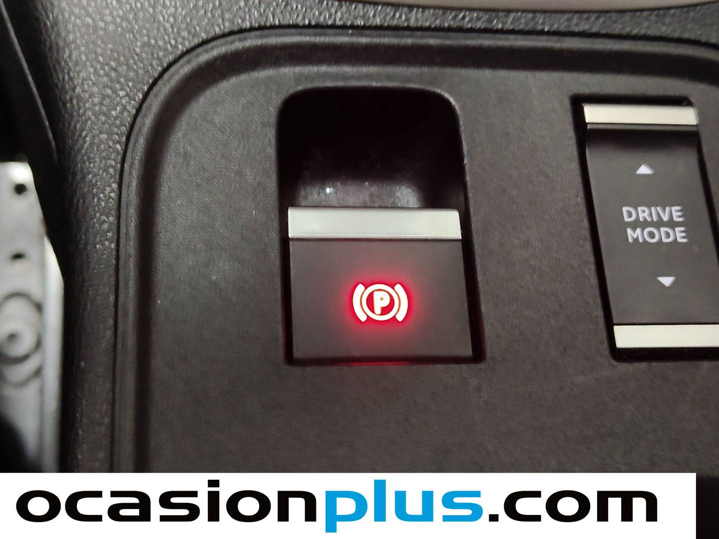 Foto Jeep Avenger Jeep Avenger 1.2 G Summit (100 CV)