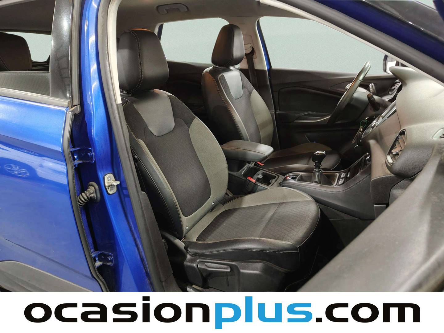 Foto Opel Grandland X Opel Grandland X 1.2 Turbo S&S Design Line (130 CV)