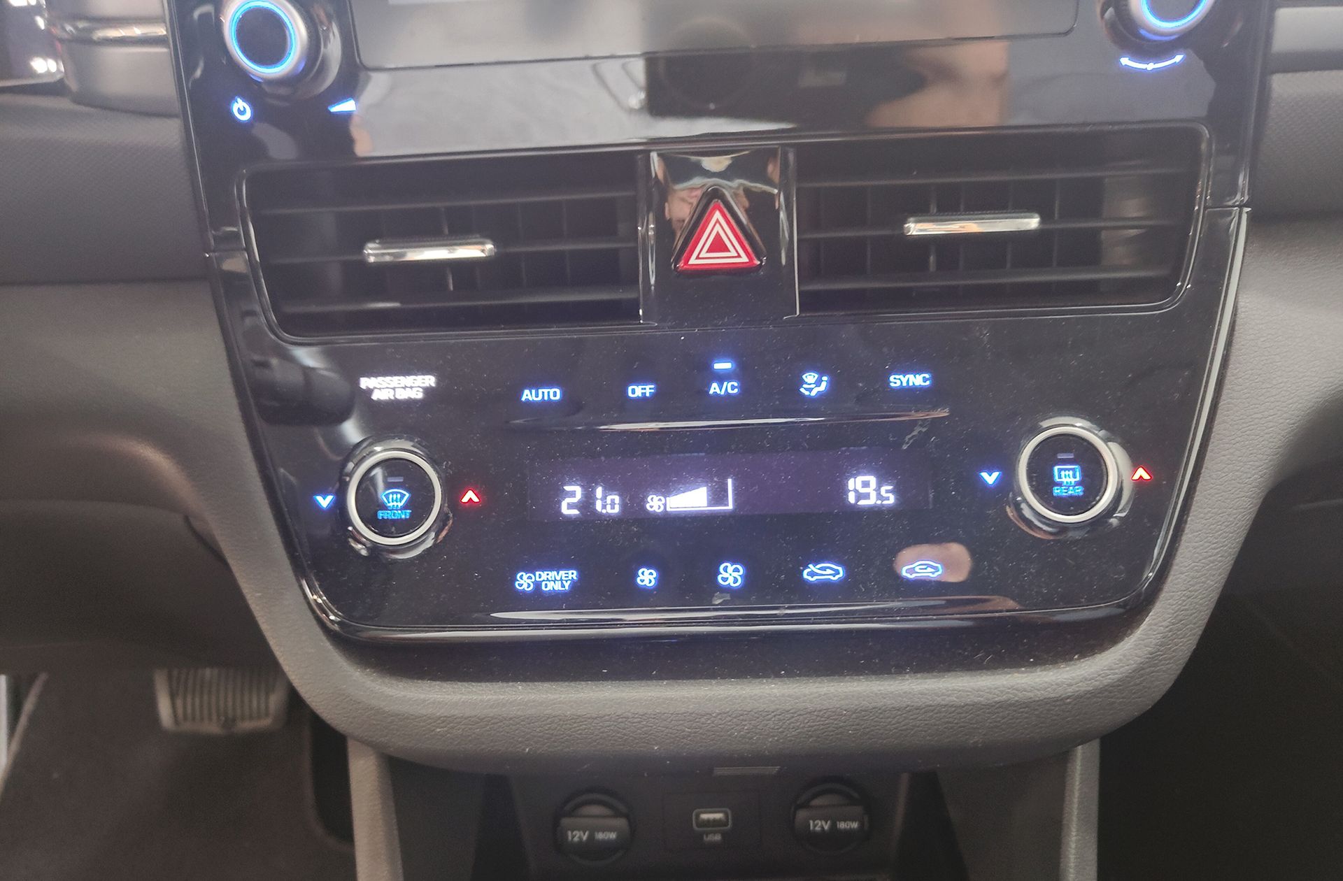 Hyundai Ioniq 1.6 GDI HEV Klass LE DT - foto 29