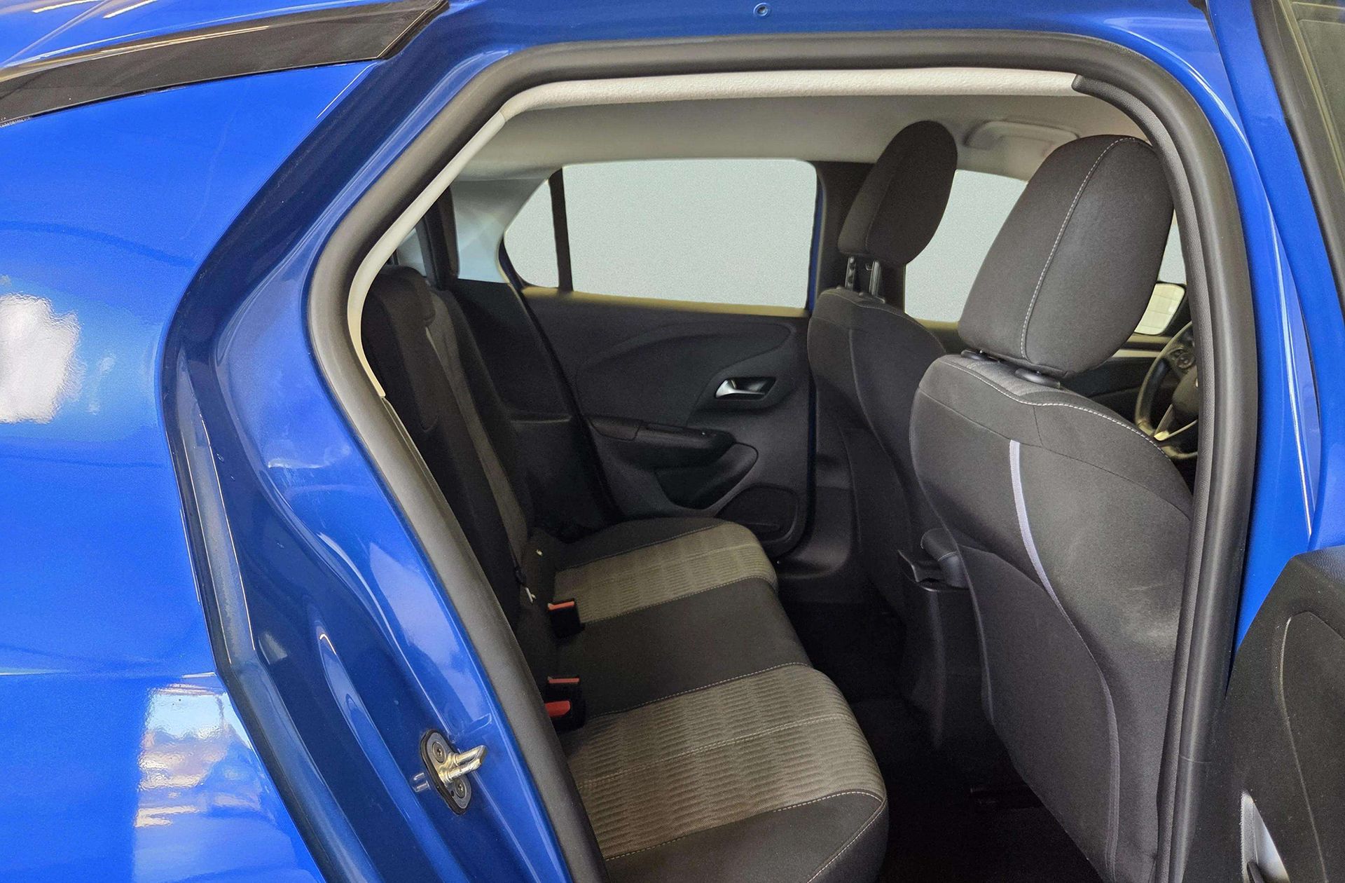 Opel Corsa 1.2 XEL Edition - foto 13
