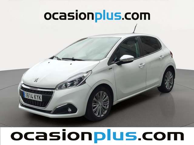 Peugeot 208 PureTech Signature (82 CV) de segunda mano