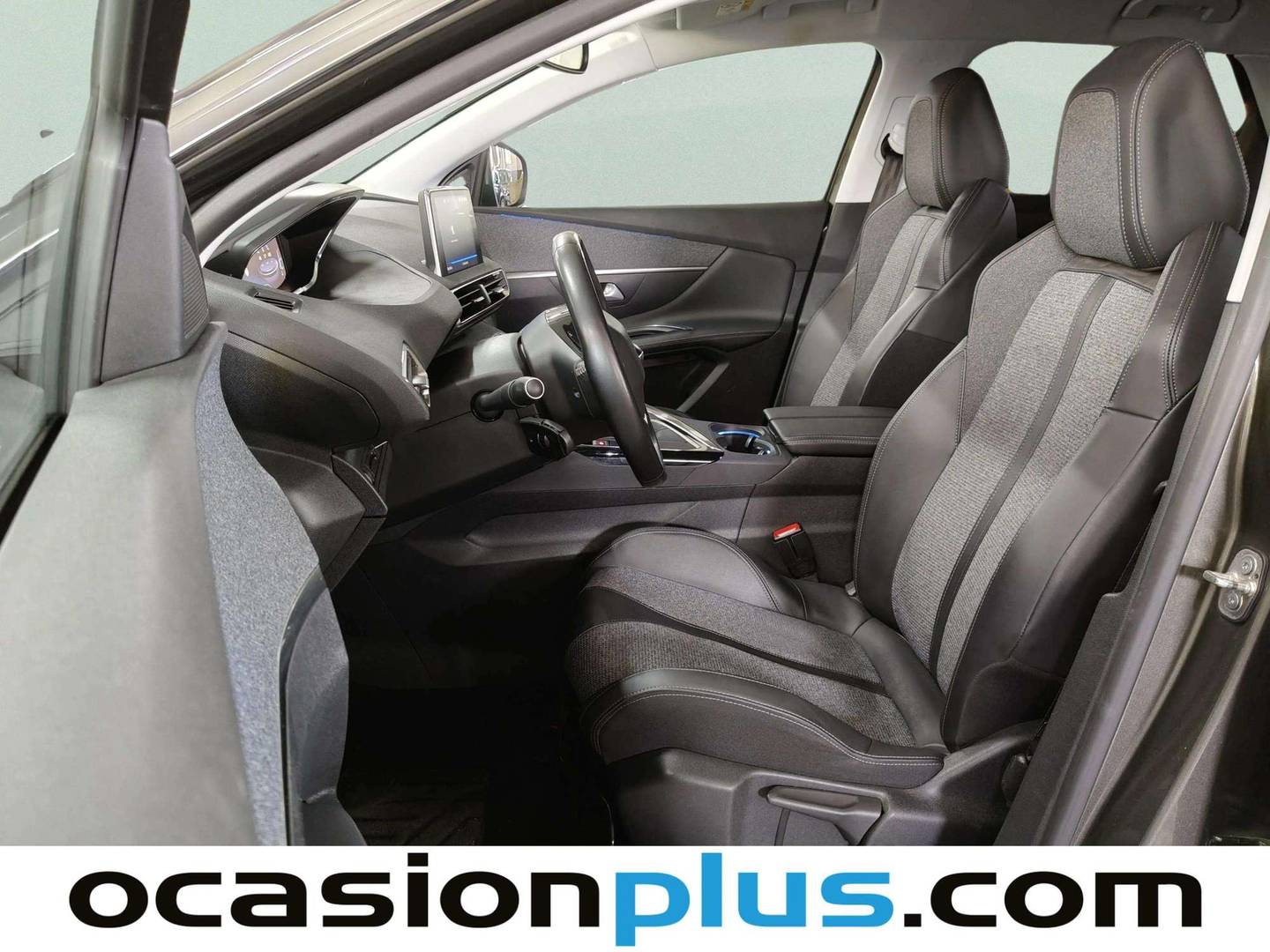 Foto asientos delanteros Peugeot 3008 Peugeot 3008 PureTech 130 S&S Allure (130 CV)