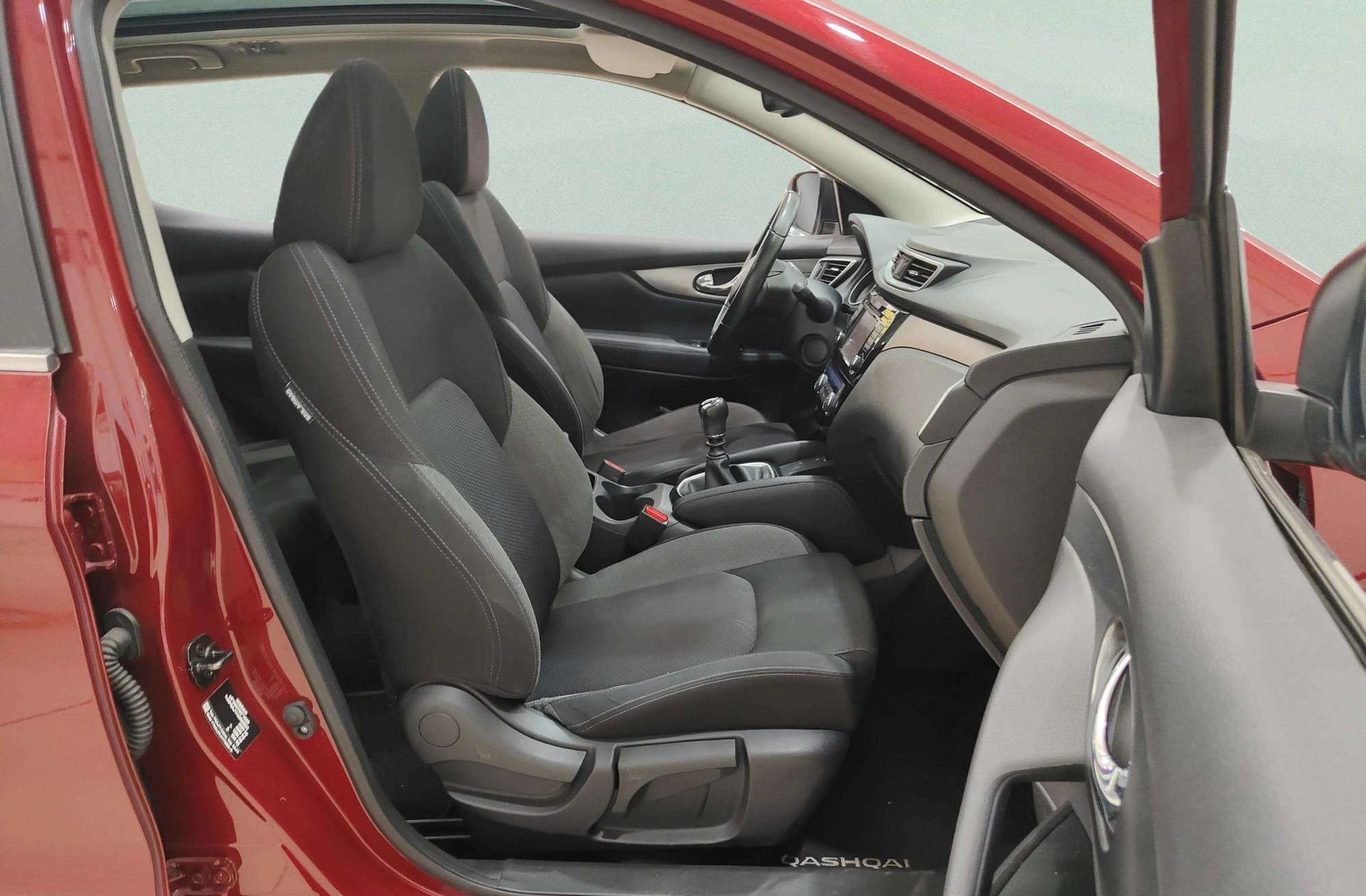 Nissan Qashqai dCi 150 N-Connecta - foto 19