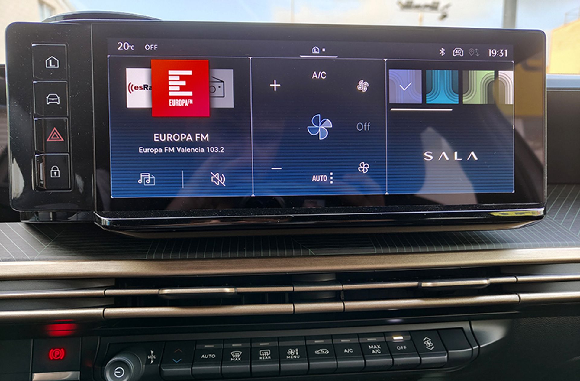 Lancia Ypsilon Hybrid - foto 31