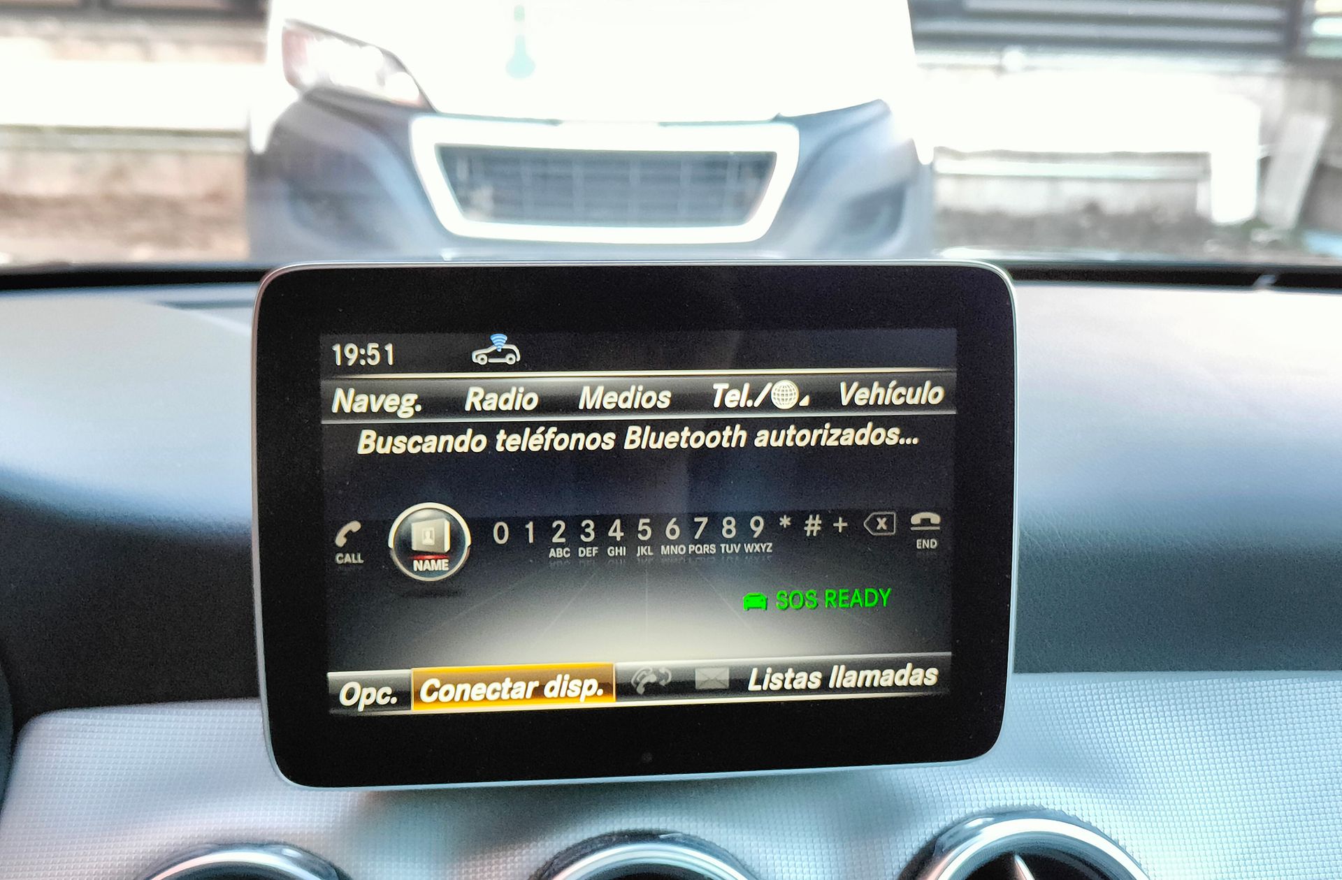 Mercedes-Benz GLA 200 - foto 34