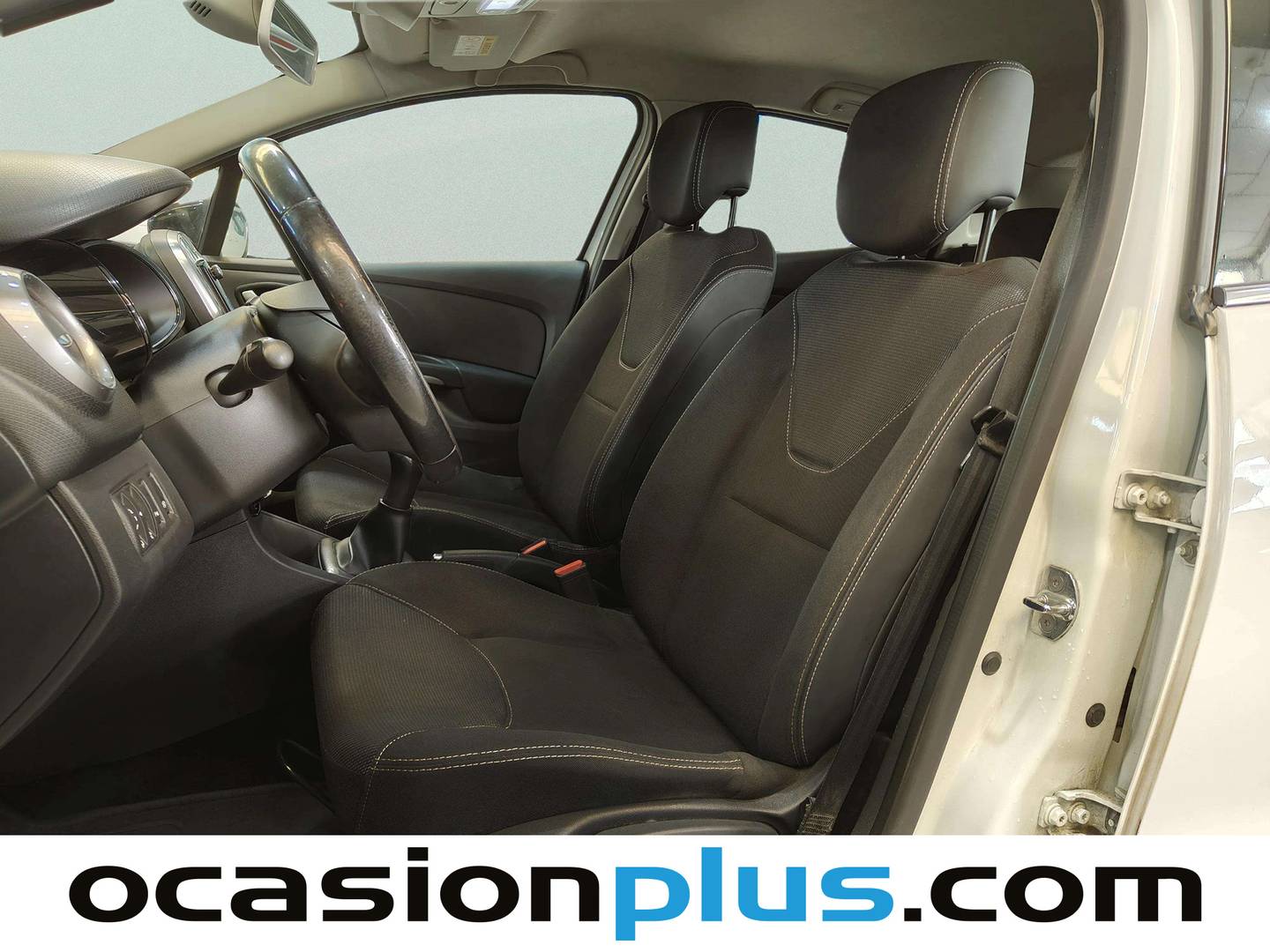 Foto asientos delanteros Renault Clio Renault Clio Business Energy dCi (90 CV)