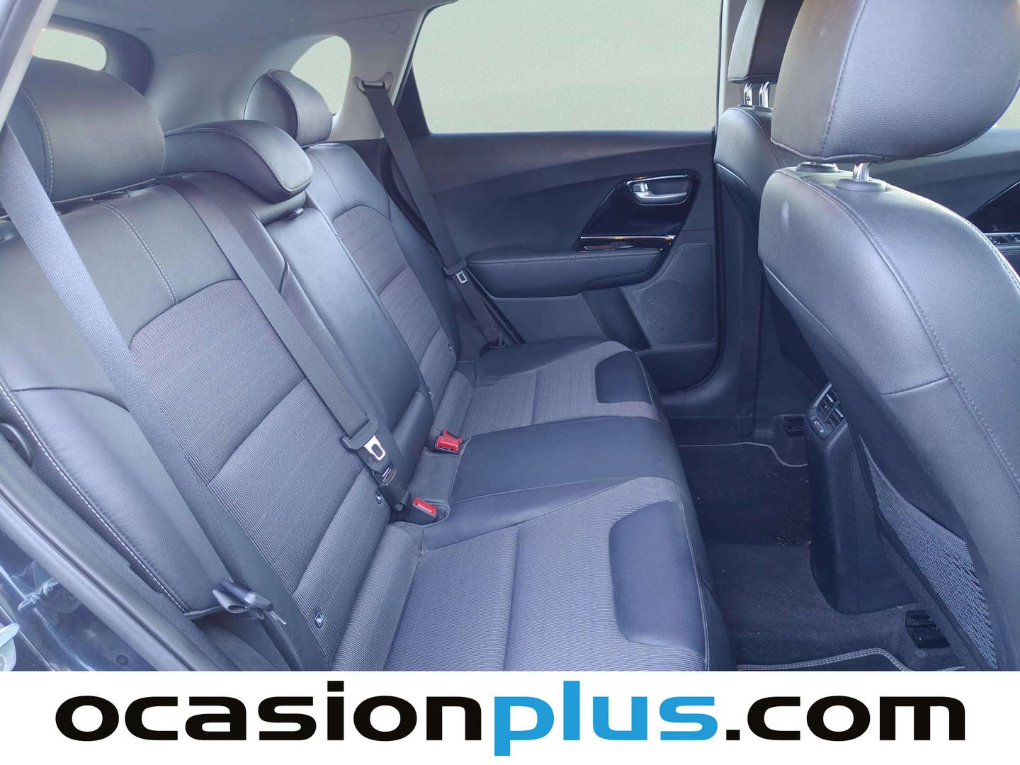 Foto KIA Niro Kia Niro 1.6 GDi HEV Híbrido Emotion (141 CV)