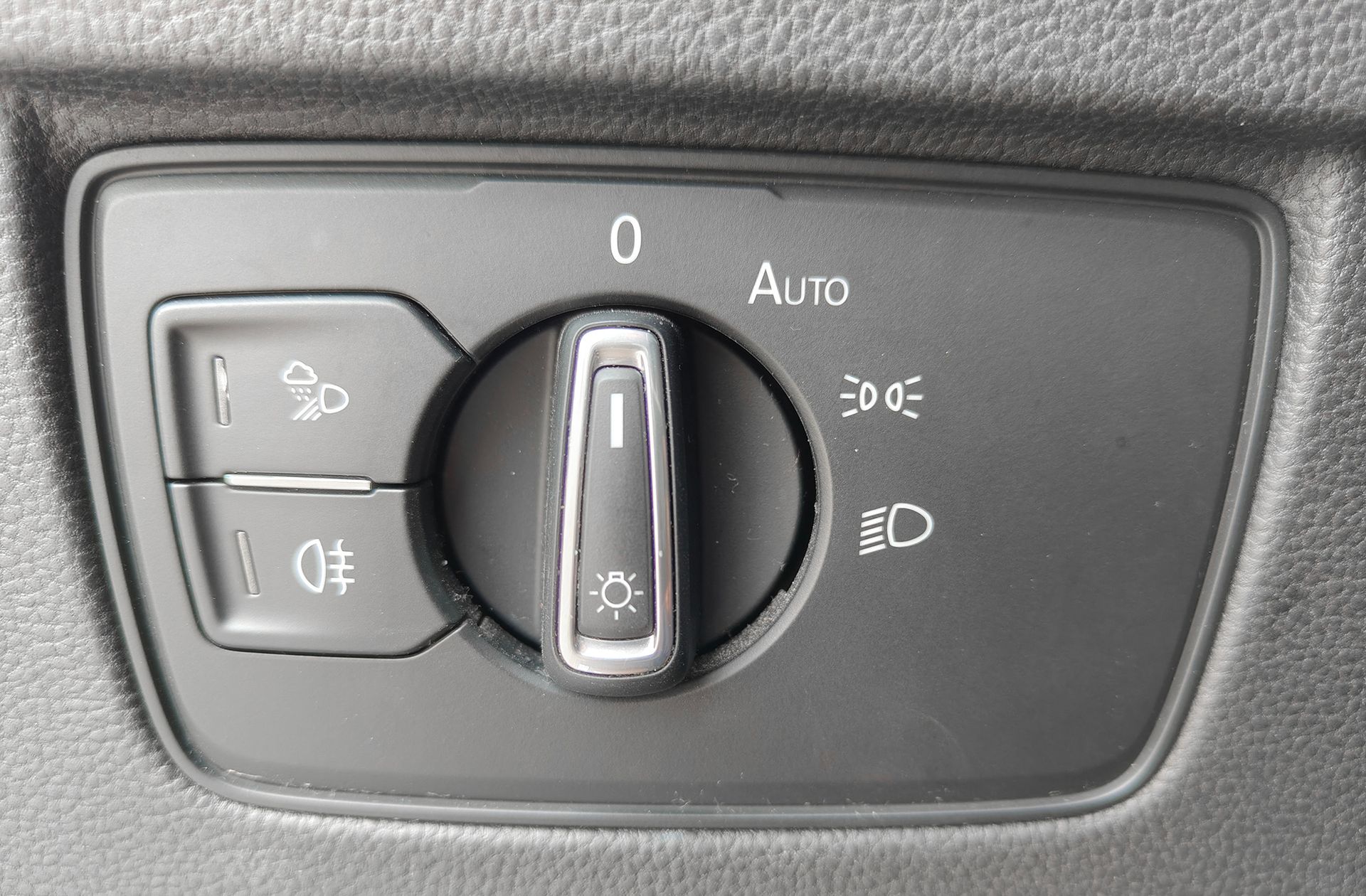 Volkswagen Arteon Elegance 2.0 TDI - foto 26