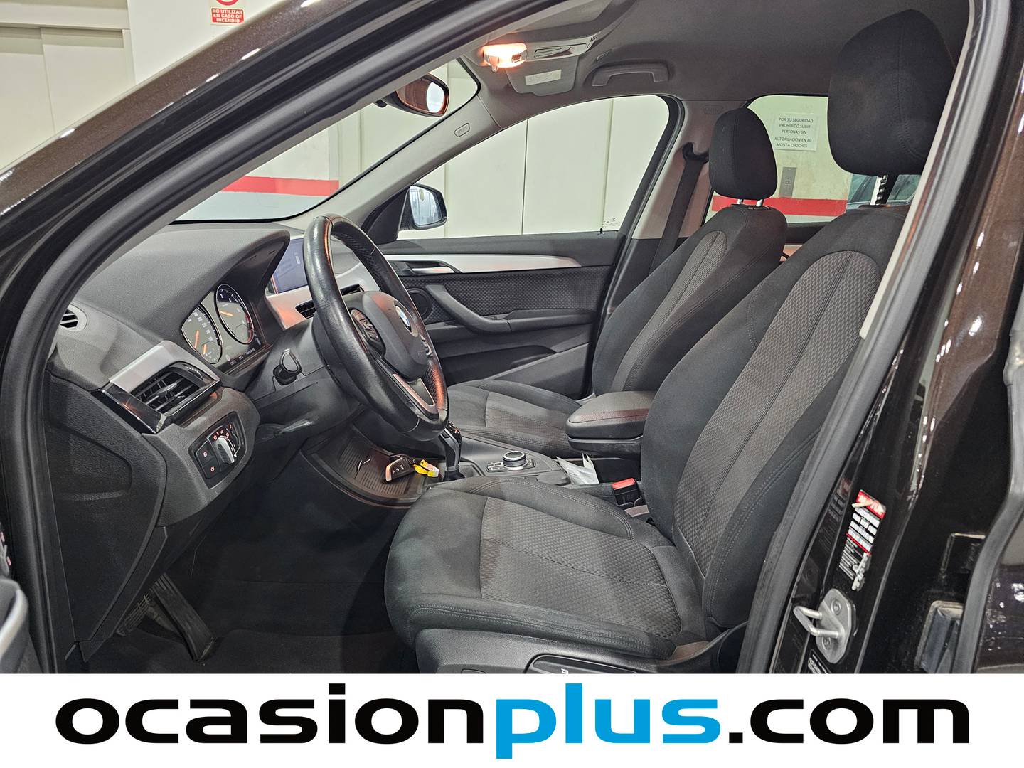 Foto BMW X1 BMW X1 sDrive16d Business (116 CV)