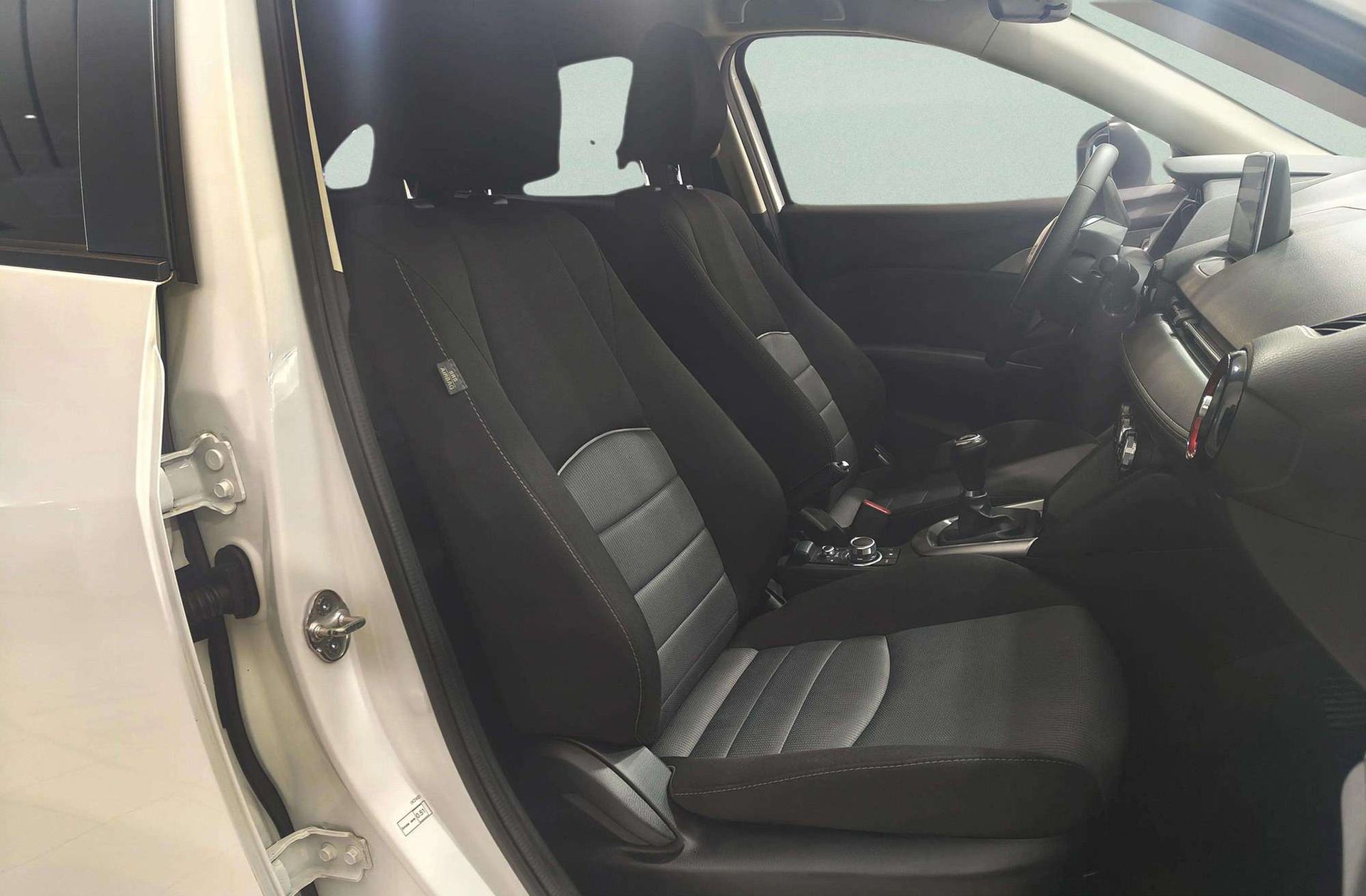 Mazda CX-3 1.5 Skyactiv DE Style Nav 2WD - foto 14