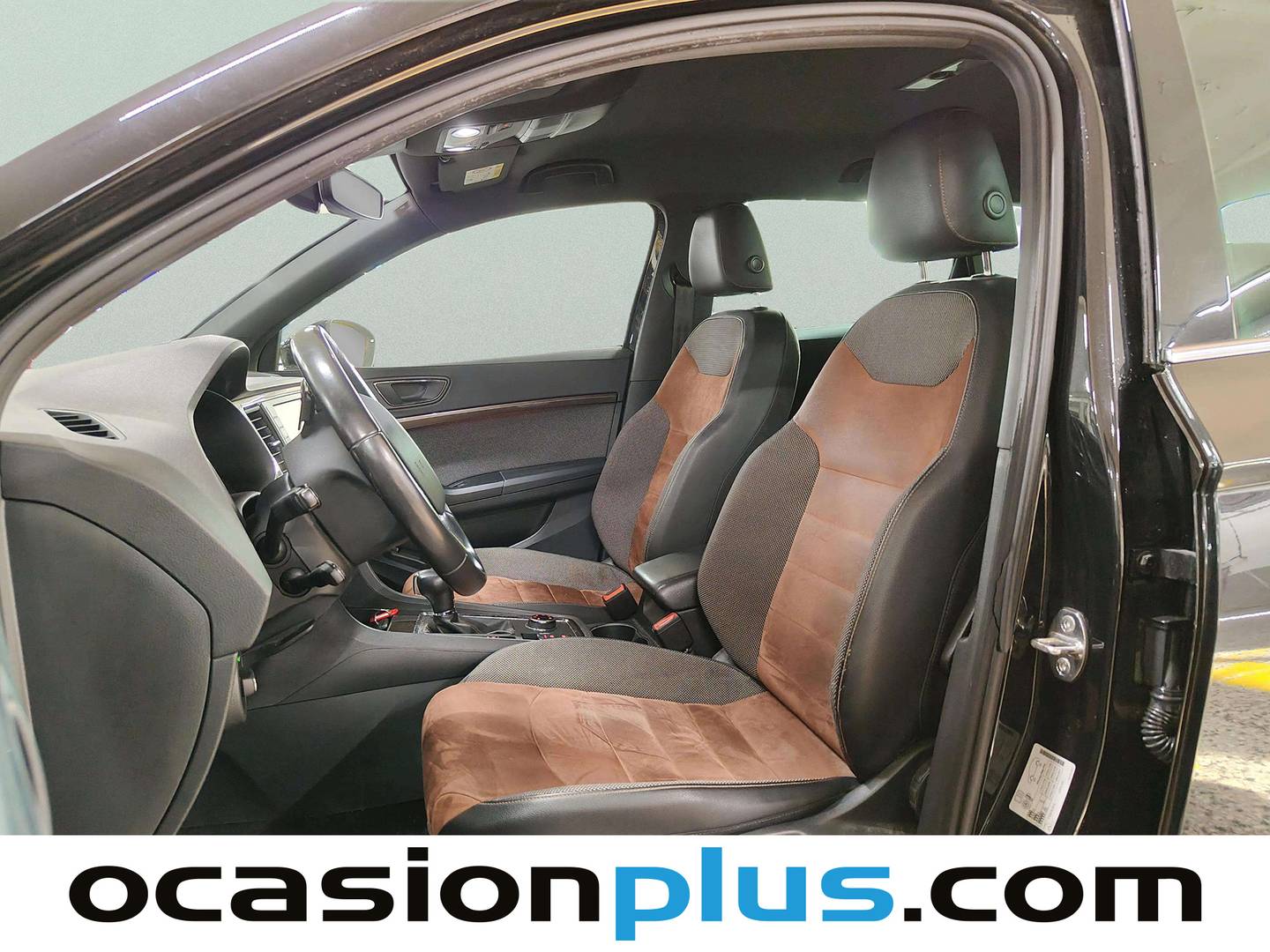 Foto asientos delanteros Seat Ateca Seat Ateca 2.0 TDI S&S Xcellence 4Drive DSG (190 CV)