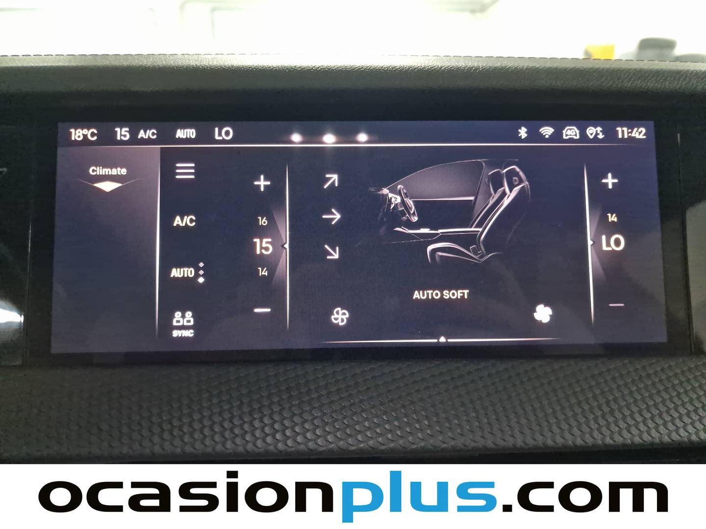 Foto DS DS 4 DS DS4 BlueHDi 130 Trocadero Auto (130 CV)