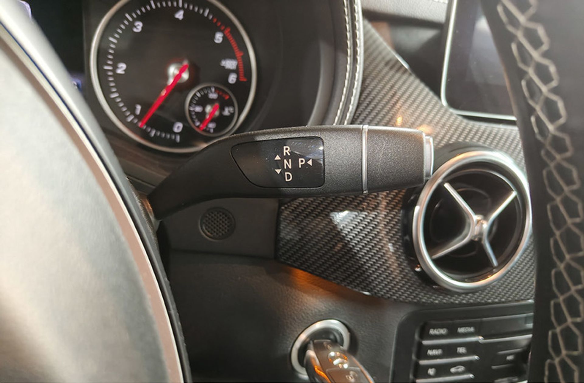 Mercedes-Benz Clase B 200 d Pack AMG - foto 5