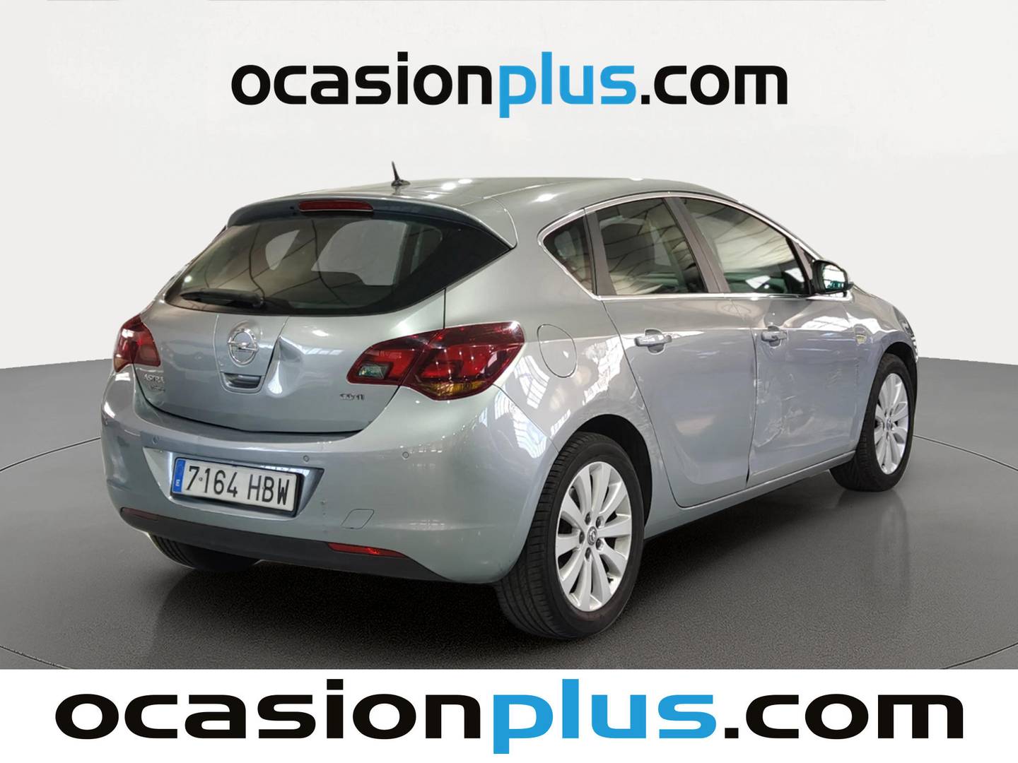 Foto trasera Opel Astra Opel Astra 1.7 CDTI Cosmo (110 CV) derecha