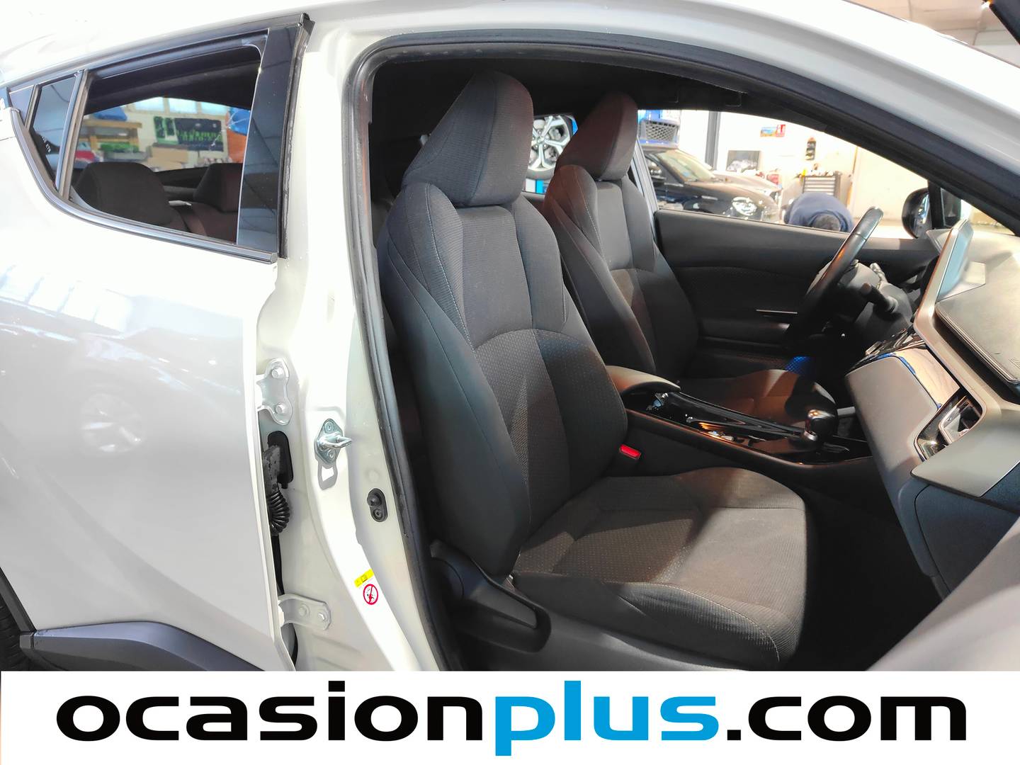 Toyota C-HR Toyota C-HR 1.8 125H Advance (122 CV) km 0