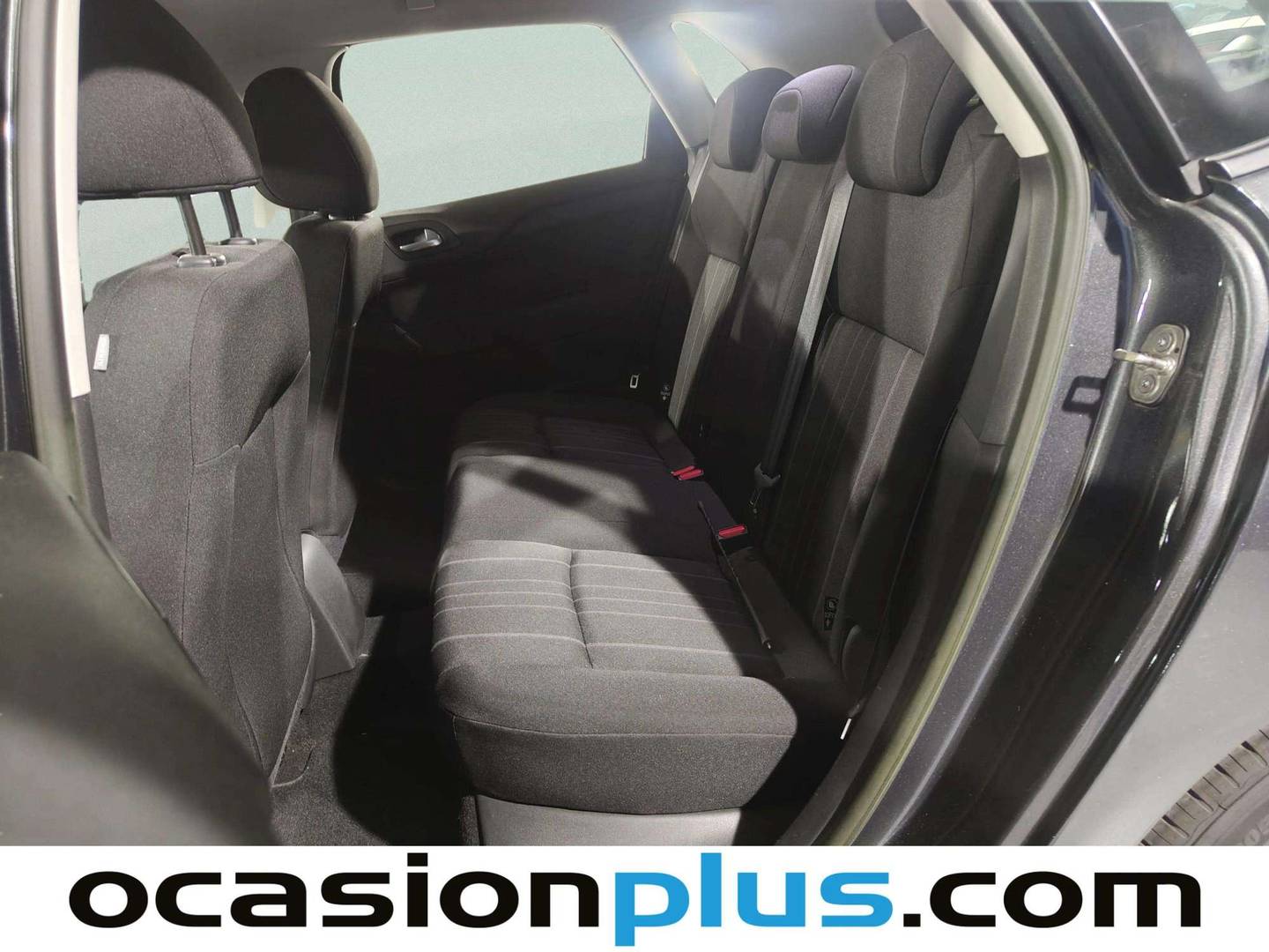 Foto asientos traseros Citroën C4 Citroën C4 1.6 HDI Tonic (114 CV)
