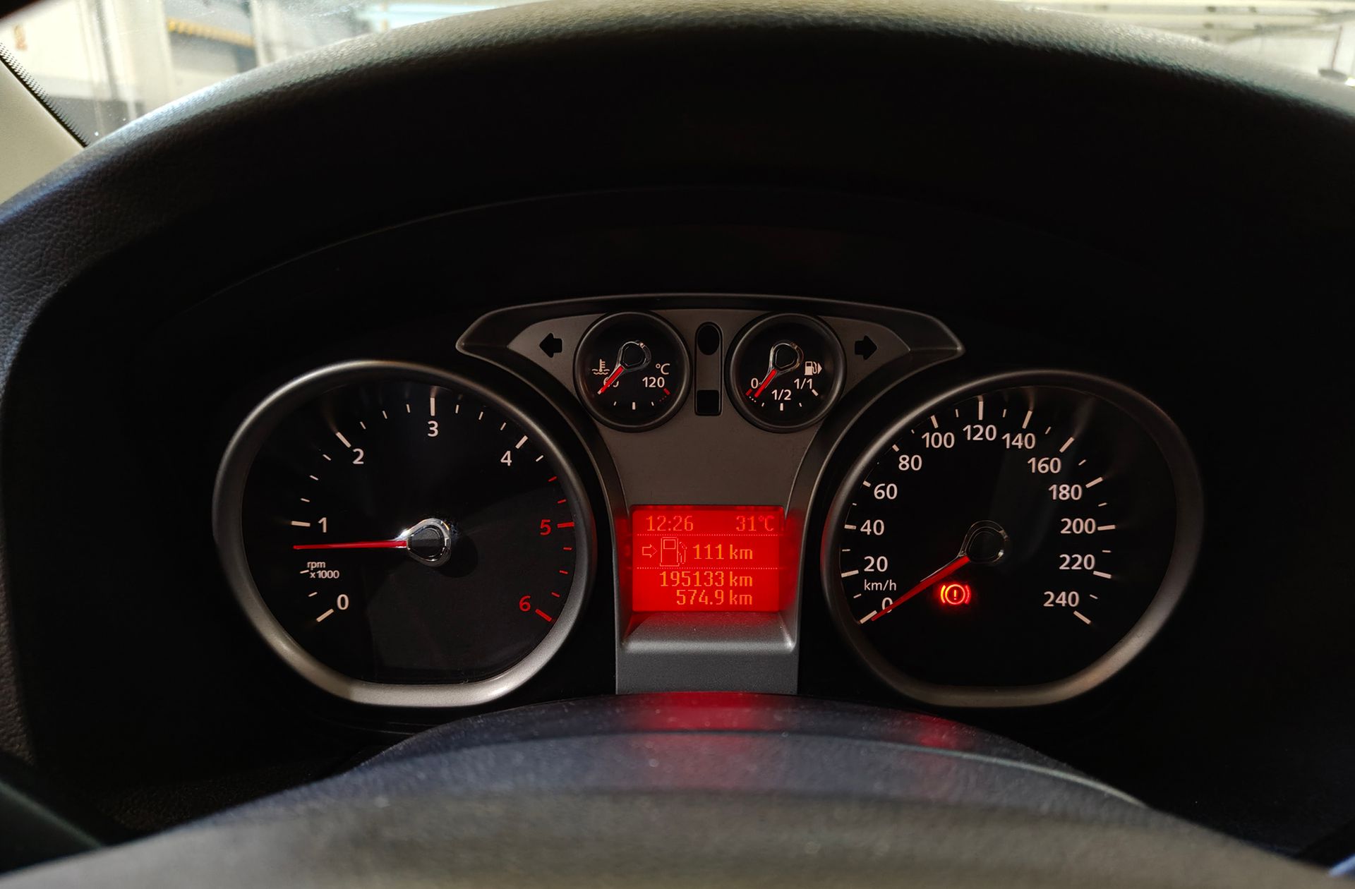 Ford Focus 1.6 TDCi Titanium - foto 18