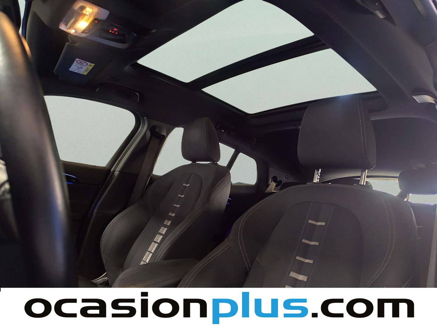 Extras y acabados del BMW X2 BMW X2 sDrive18i (140 CV)