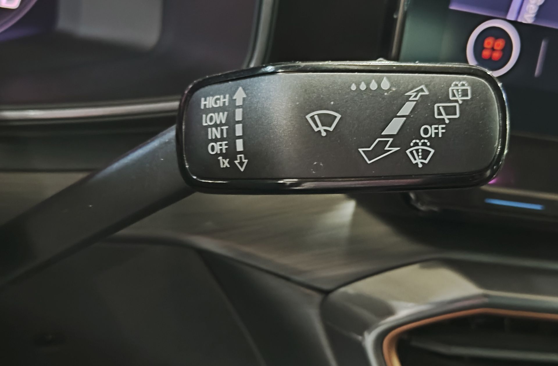 Cupra Formentor 1.5 TSI DSG - foto 25