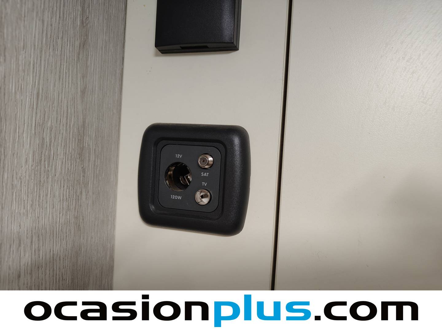 Foto Citroën Jumper Citroen Jumper Furgon BlueHDi 130 35 L3H2 Camperizada (131 CV)